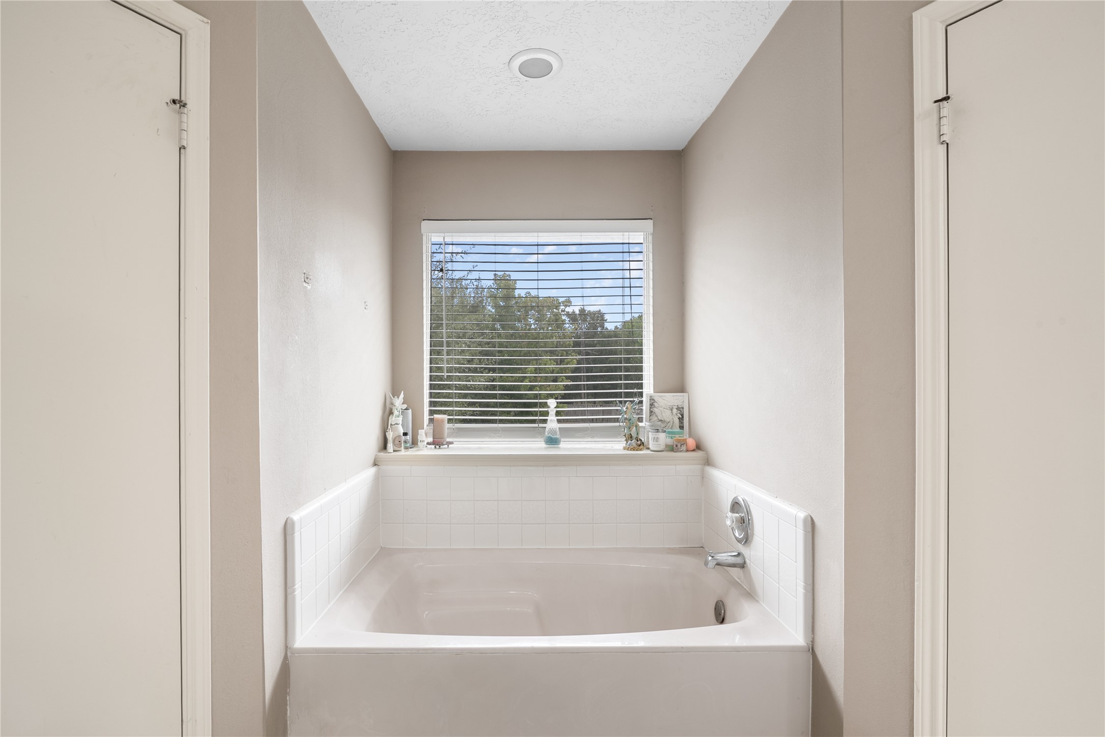 22510 Rangeview Drive Property Photo 25