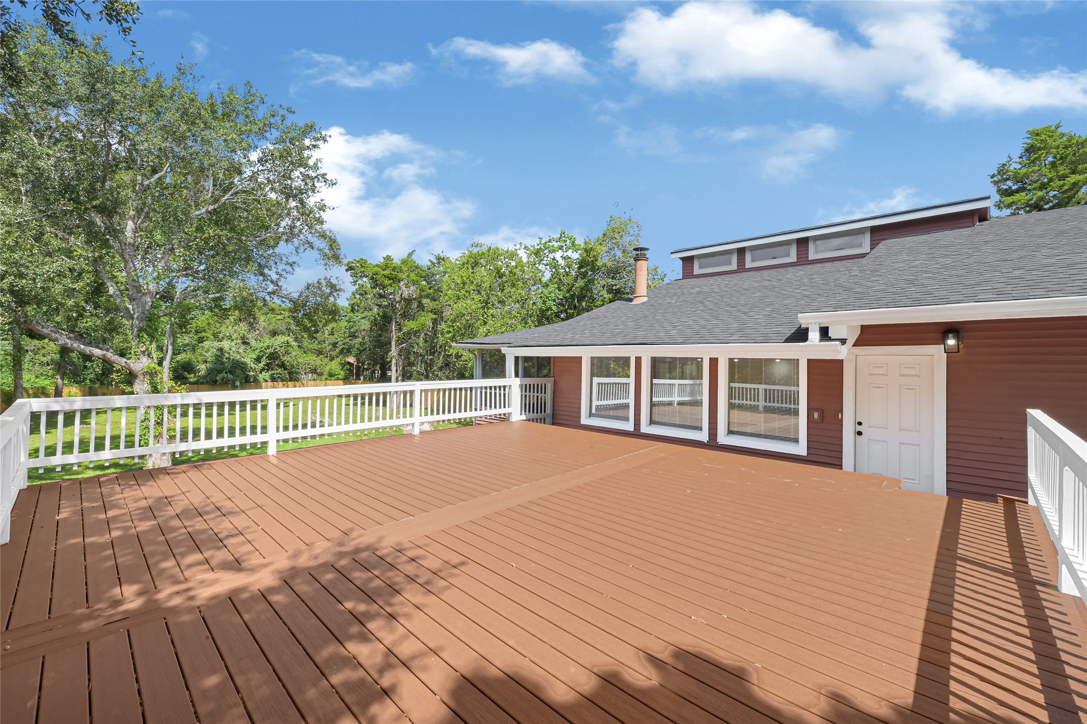 3302 Prairie Drive Property Photo 2