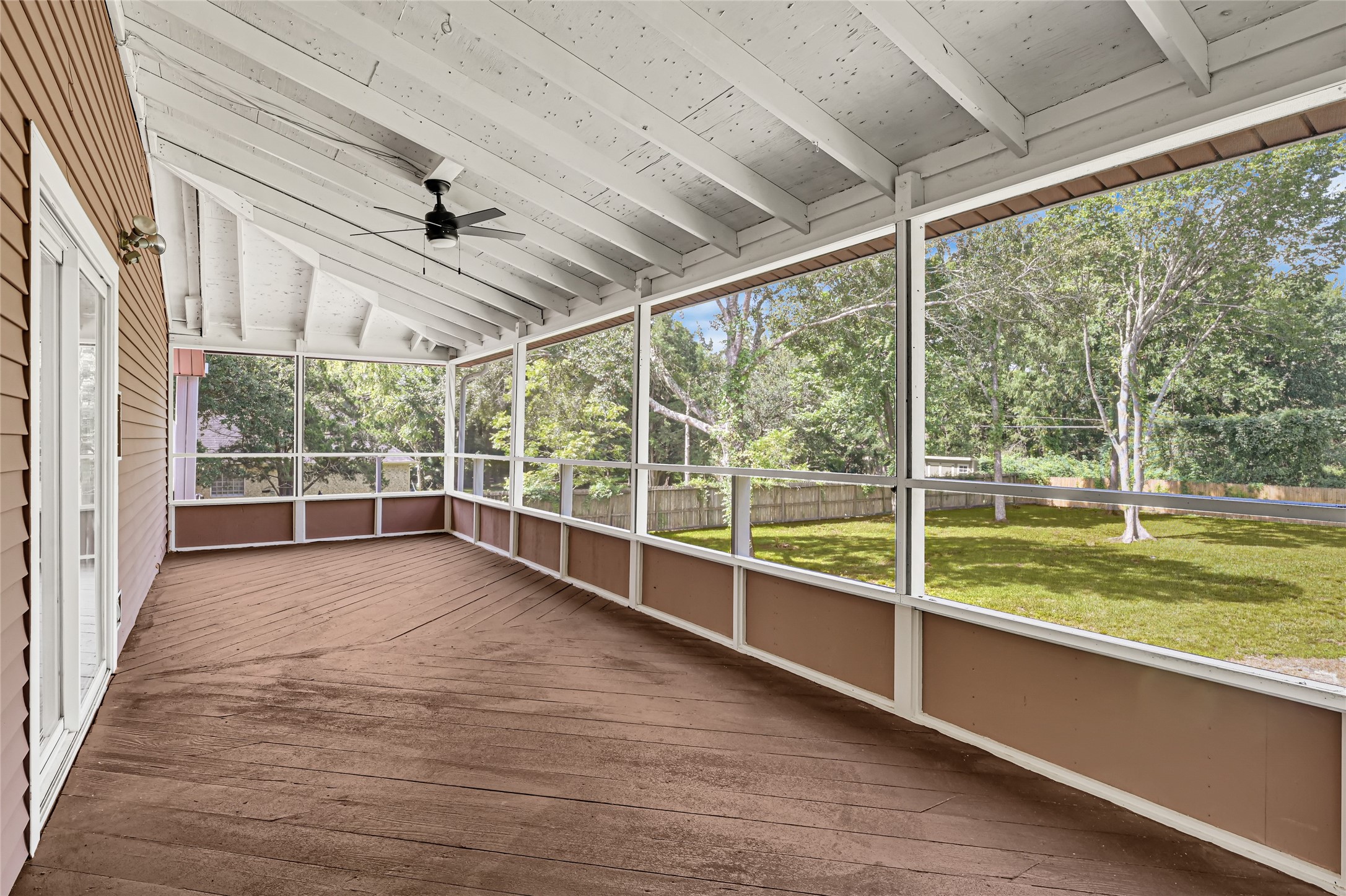 3302 Prairie Drive Property Photo 4
