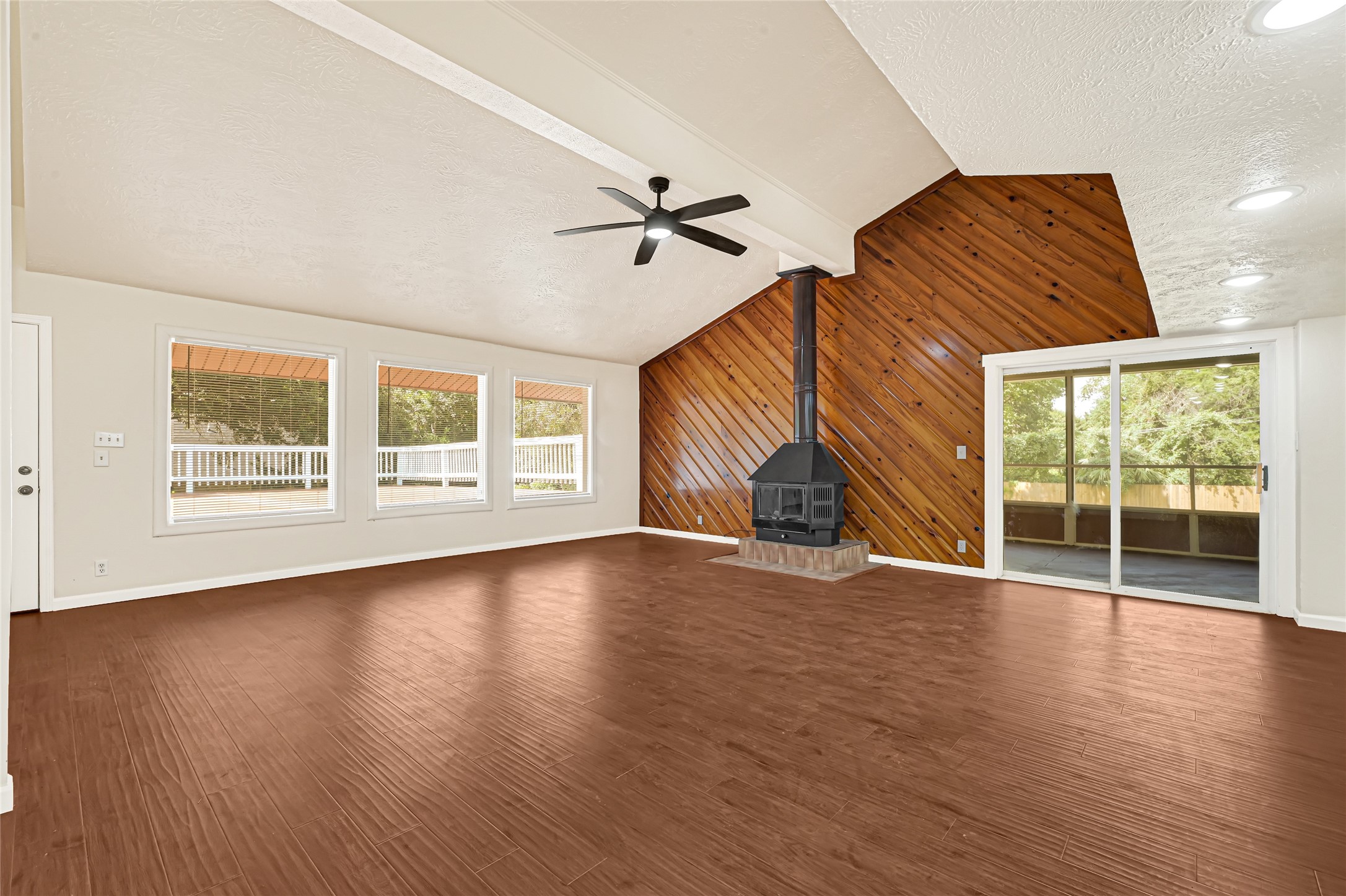 3302 Prairie Drive Property Photo 9