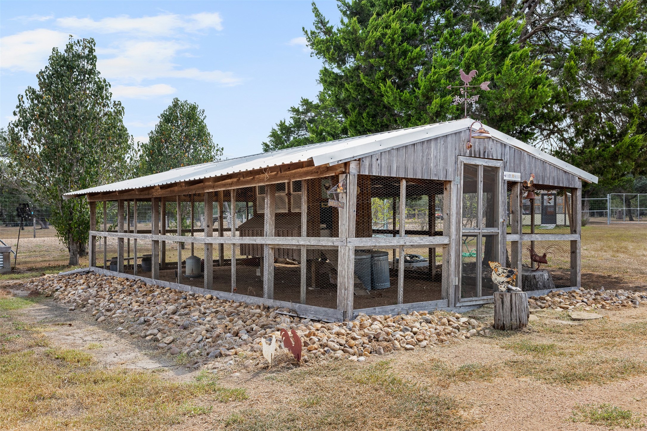 2574 Fm 2434 Property Photo 16