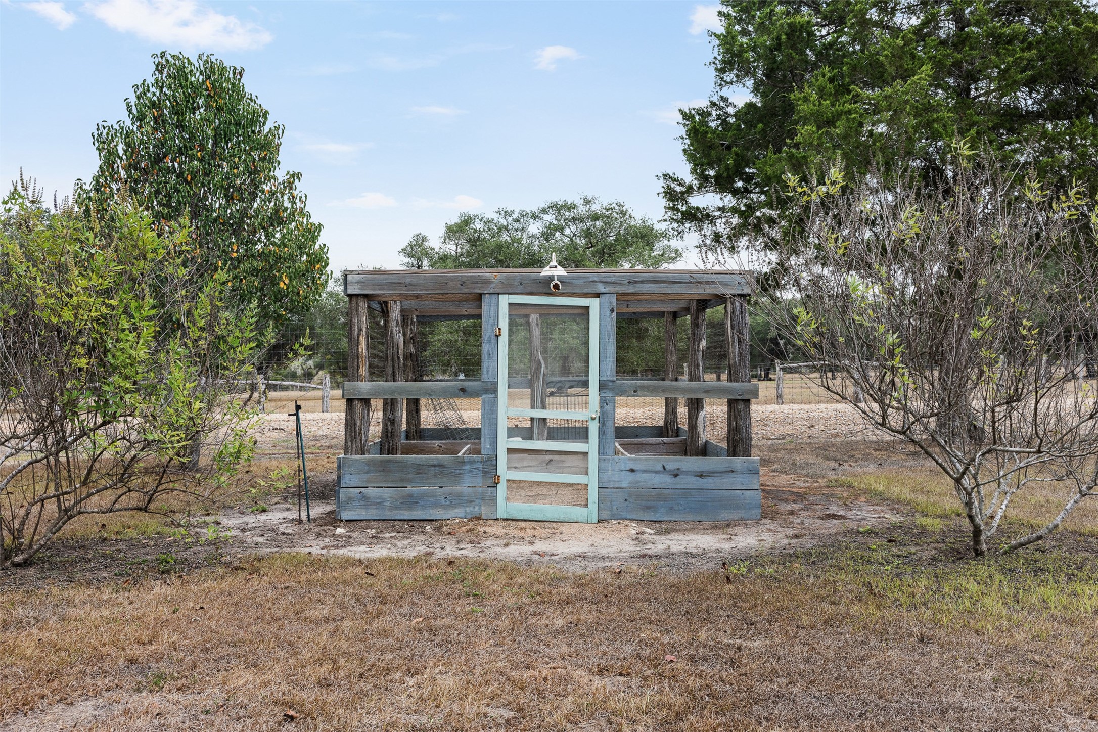 2574 Fm 2434 Property Photo 17