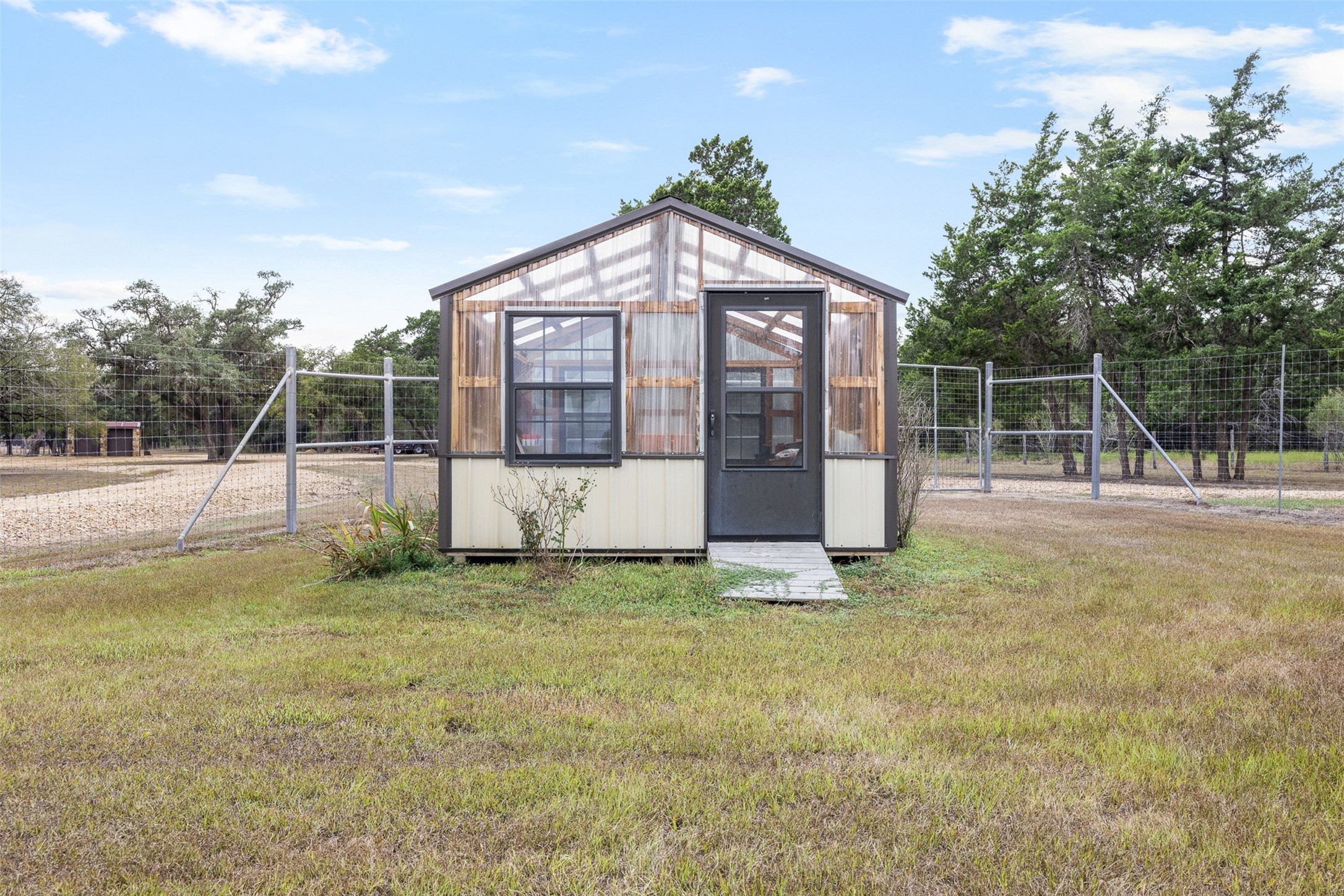 2574 Fm 2434 Property Photo 18