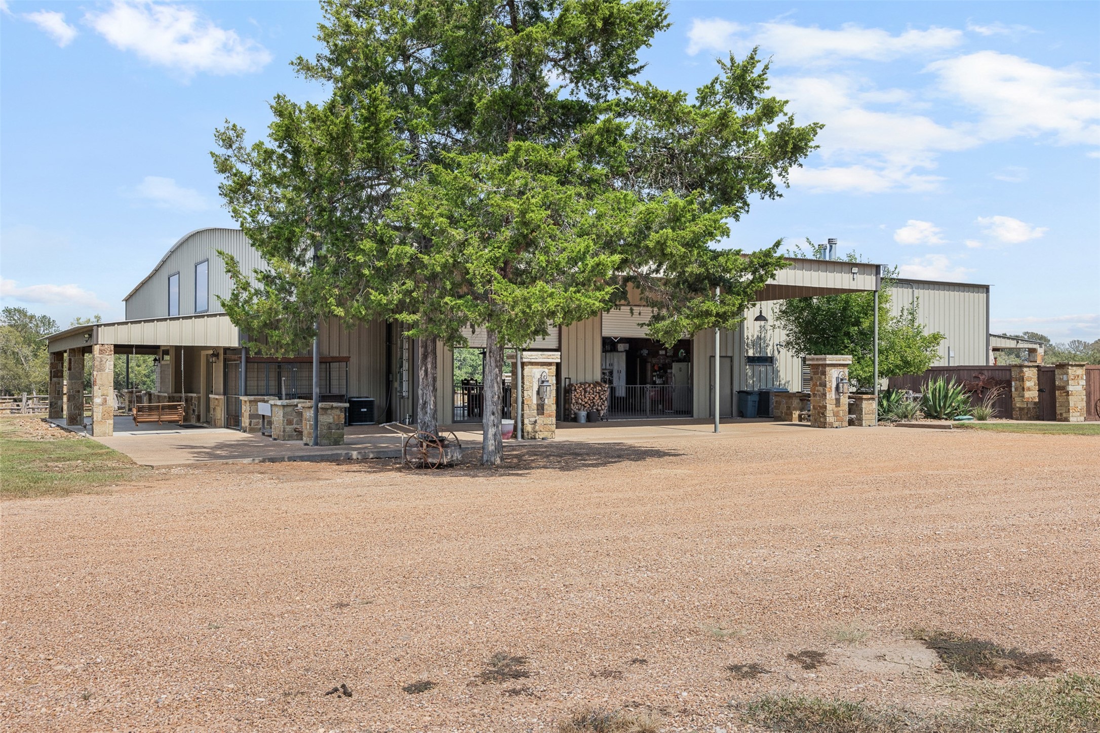 2574 Fm 2434 Property Photo 20