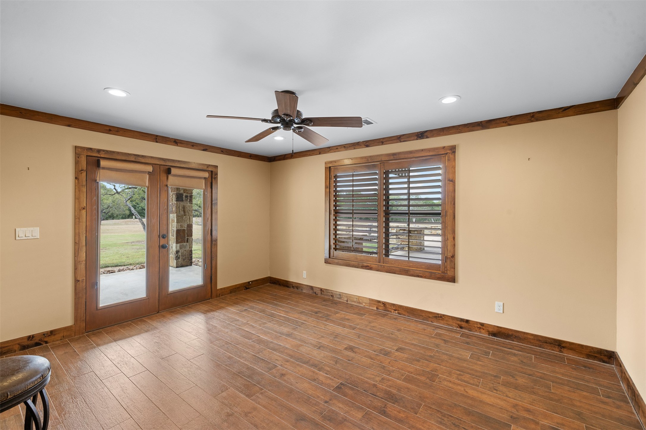 2574 Fm 2434 Property Photo 34