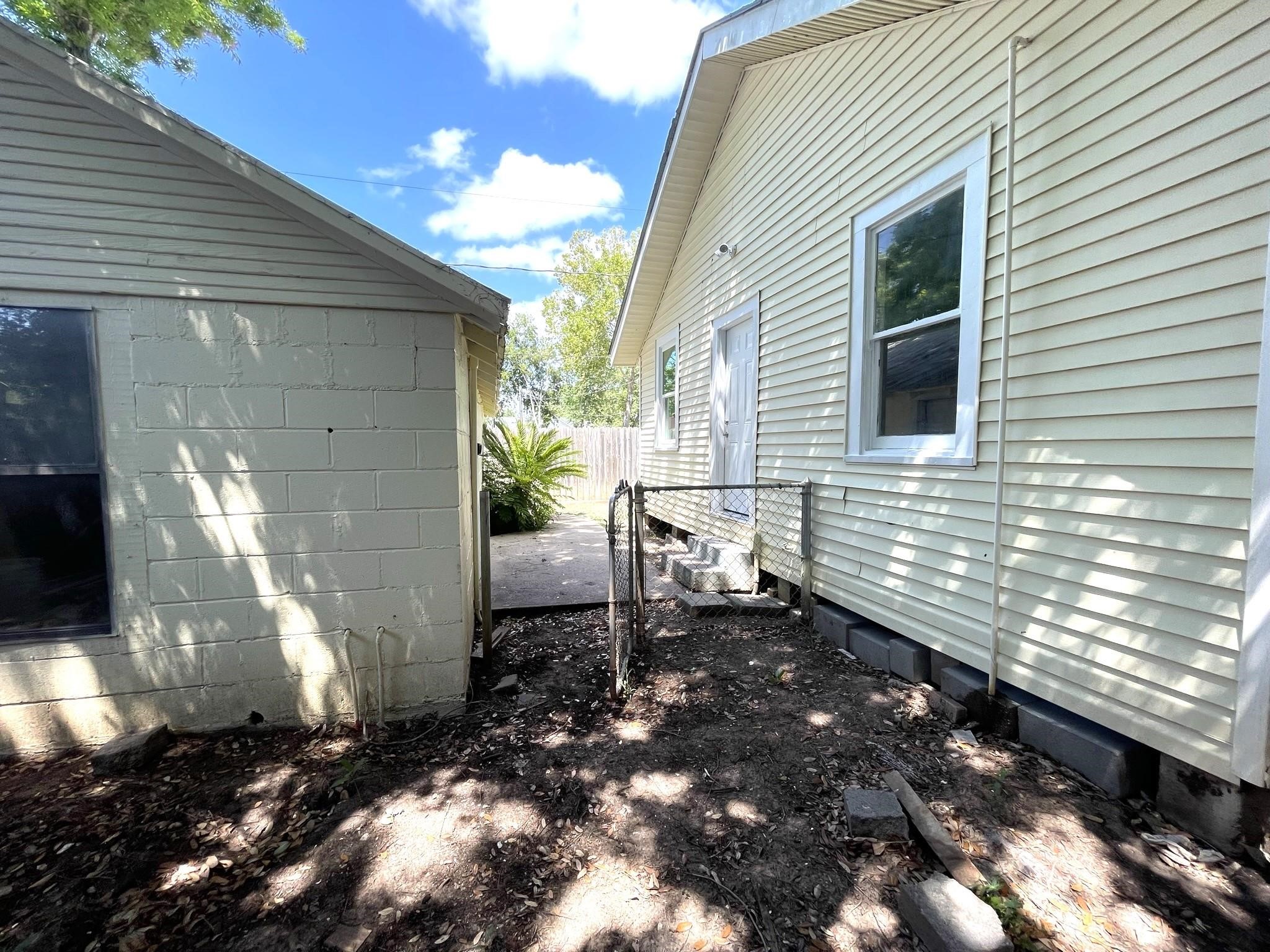 107 Sinclair Street Property Photo 18