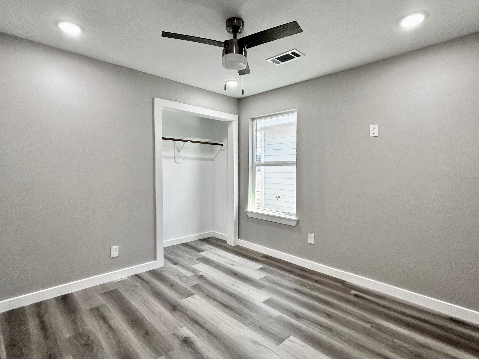4103 Coon St Property Photo 10