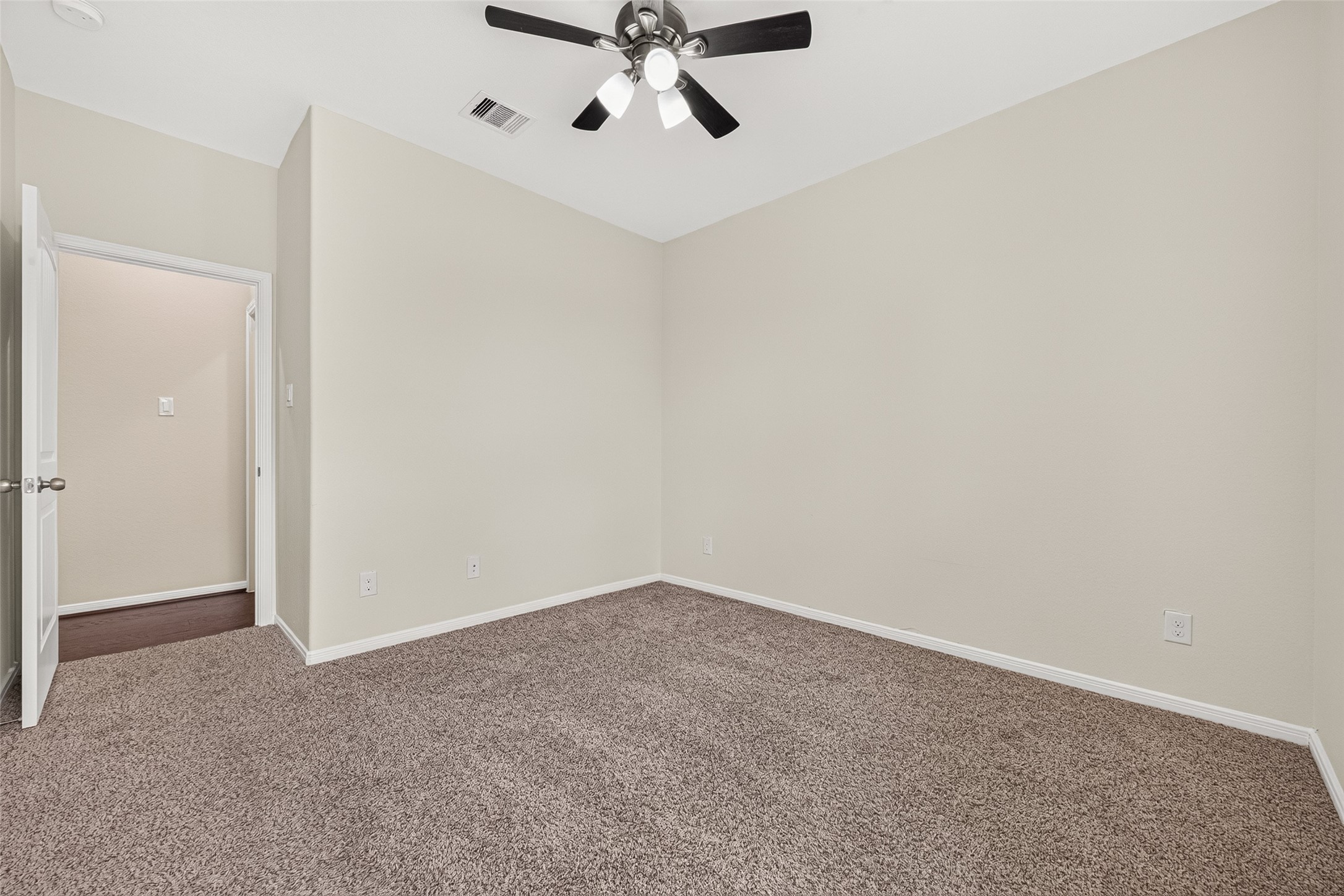 13930 Chalcott Drive Property Photo 34