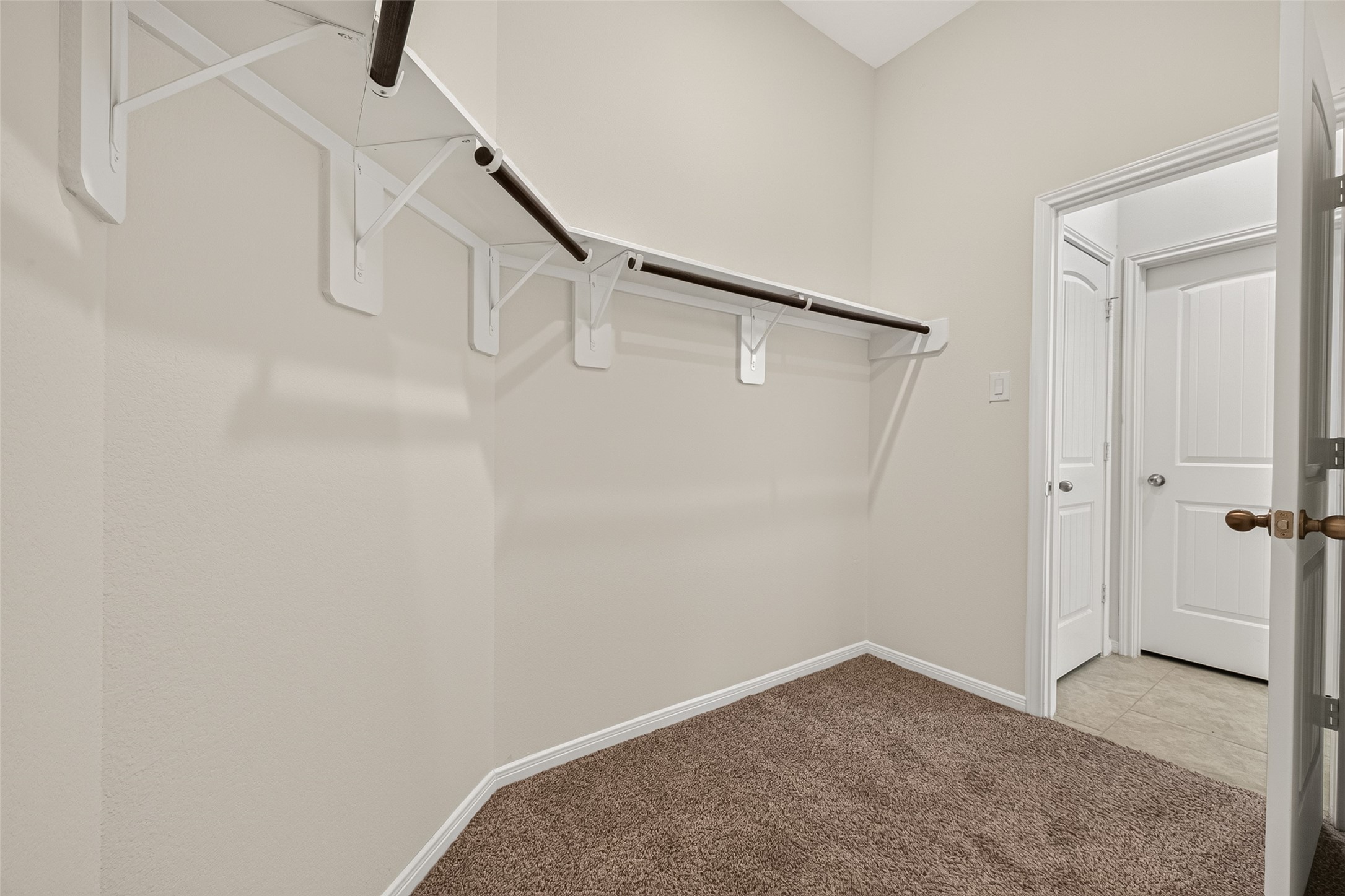 13930 Chalcott Drive Property Photo 45