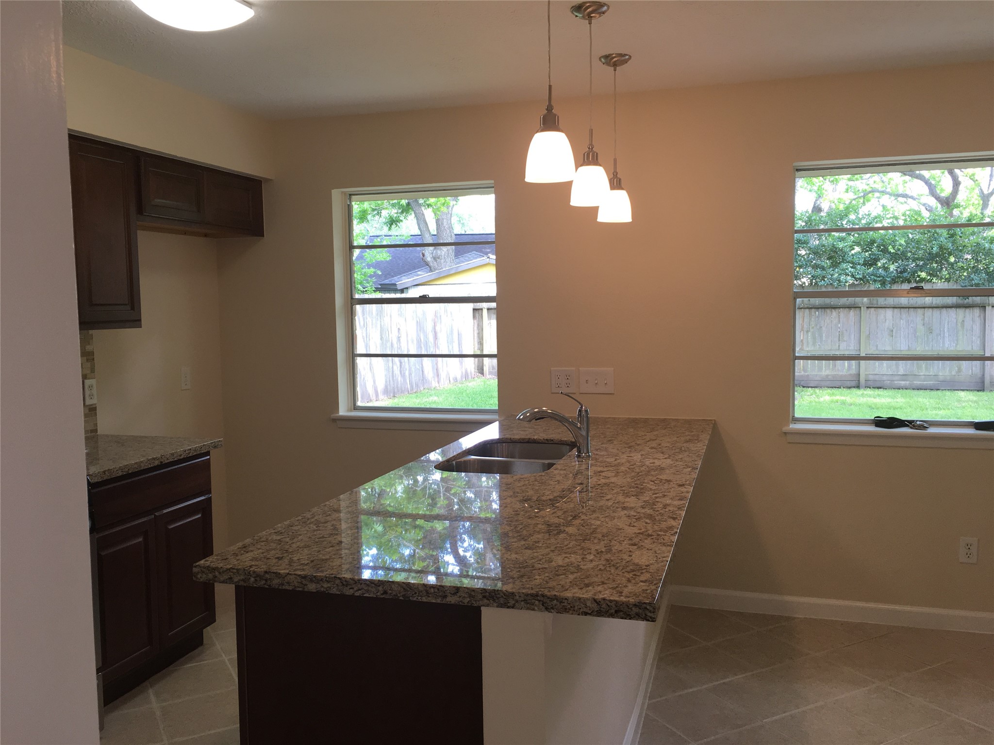 5115 Tashkent Drive Property Photo 6