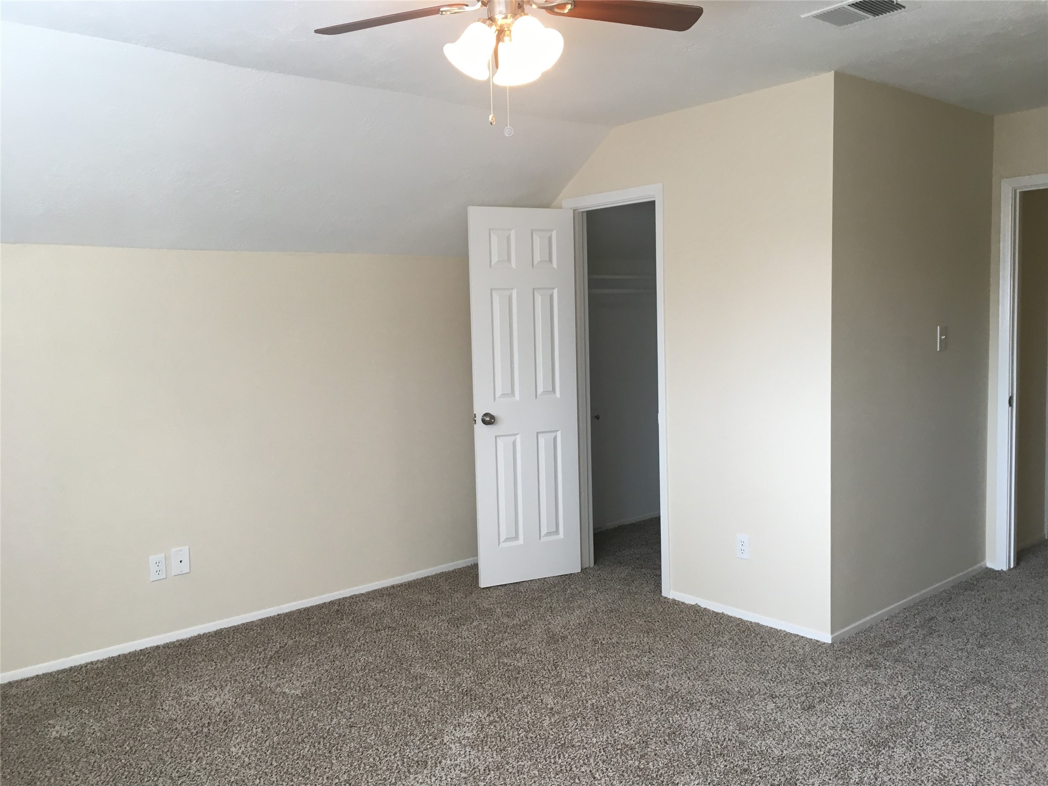5115 Tashkent Drive Property Photo 13