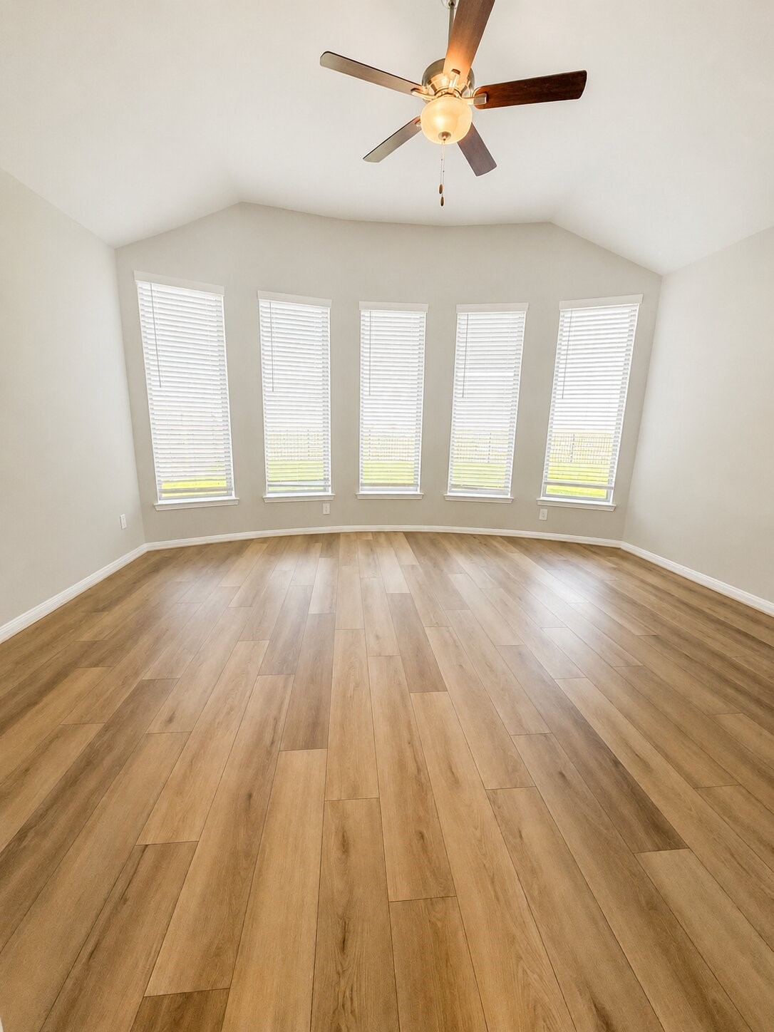 10507 Bright Cloud Drive Property Photo 15