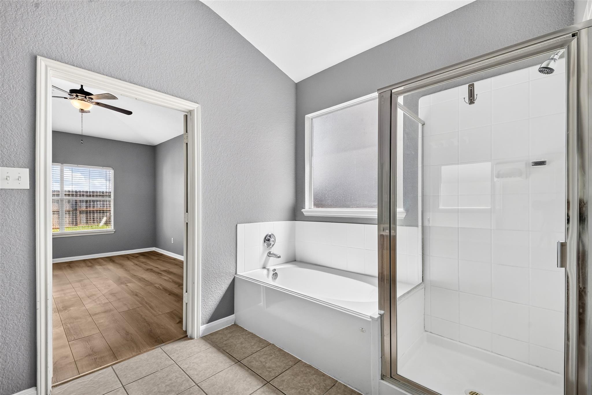 6534 Bella Noche Drive Property Photo 24