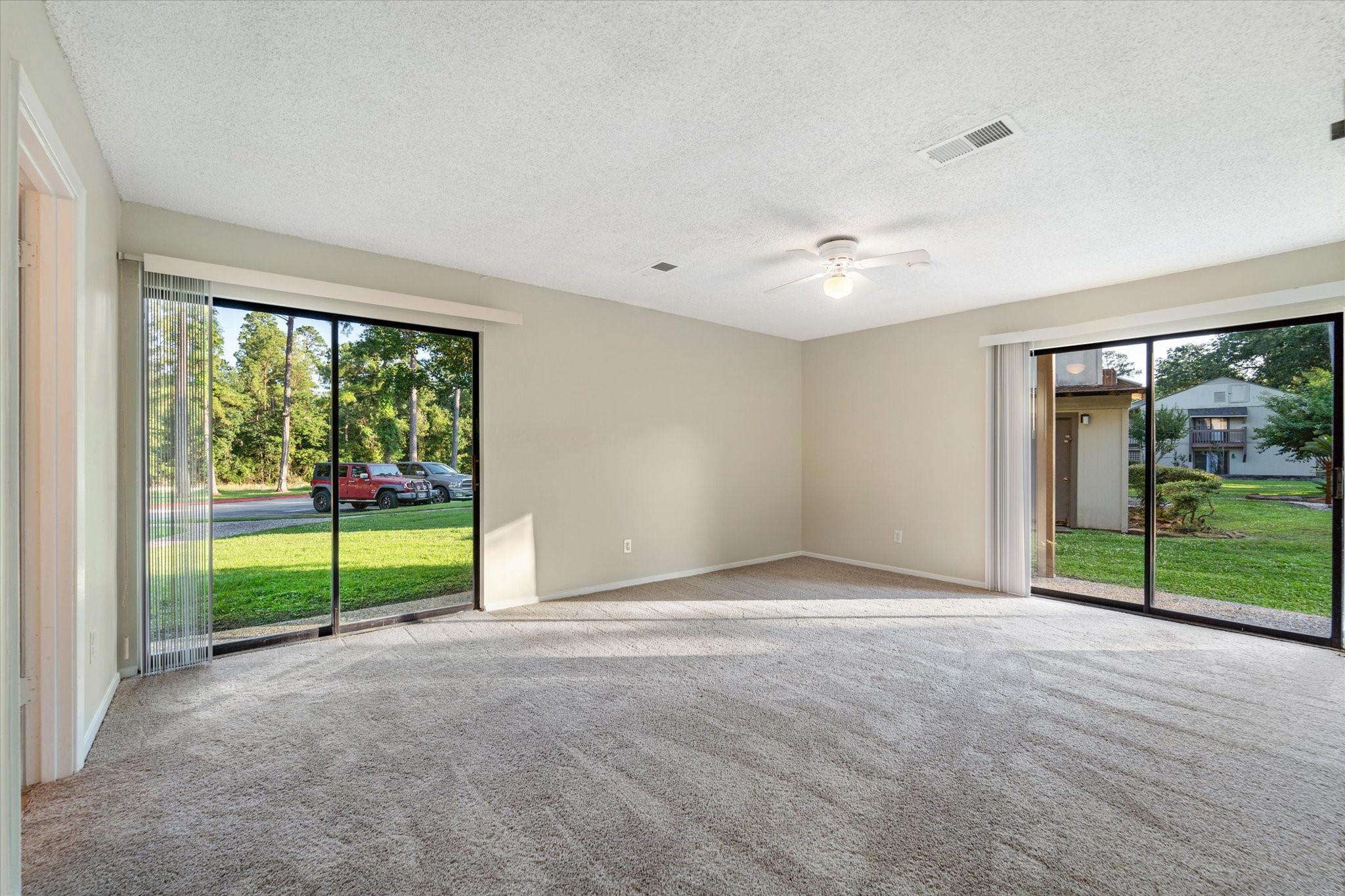 15919 Golf Club Drive 112 Property Photo 8