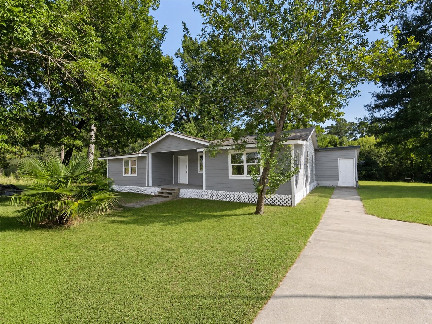 227 Live Oak Lane Property Photo 5