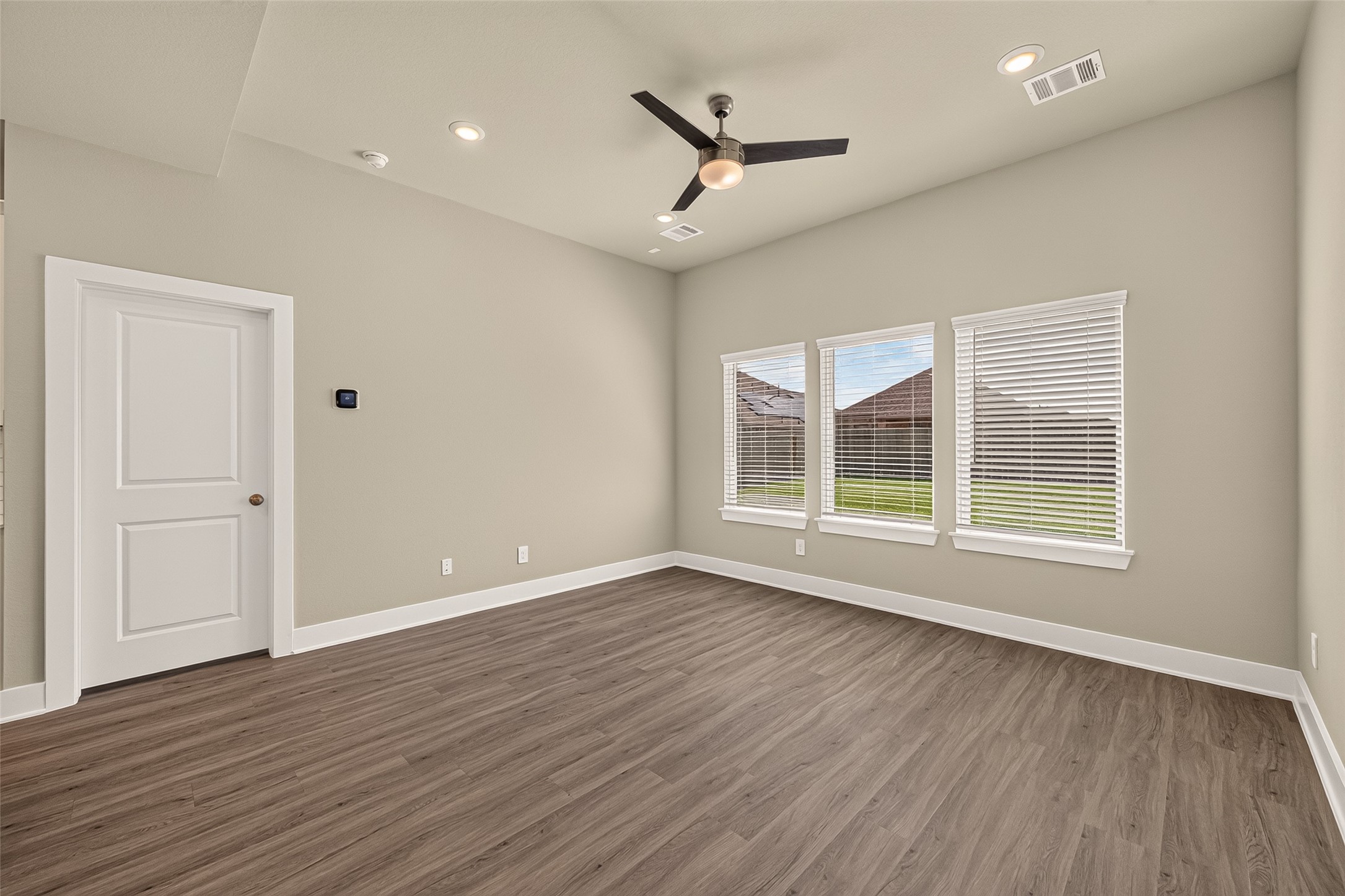 21051 Salt Rock Drive Property Photo 8