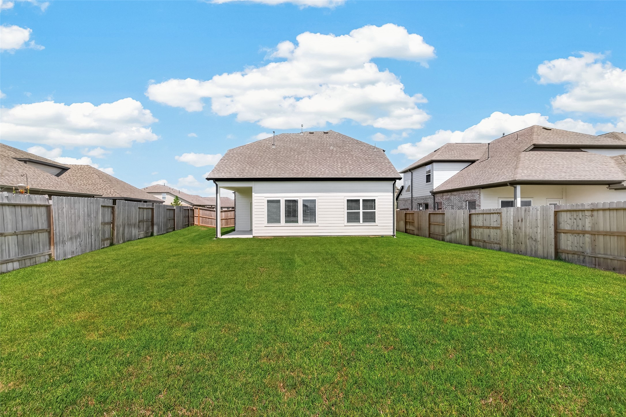 21051 Salt Rock Drive Property Photo 17