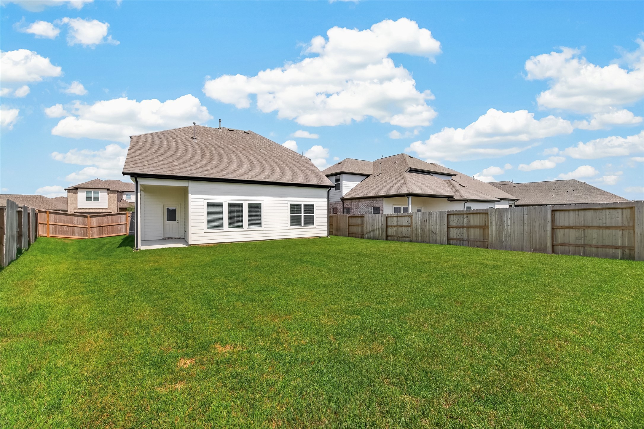 21051 Salt Rock Drive Property Photo 18