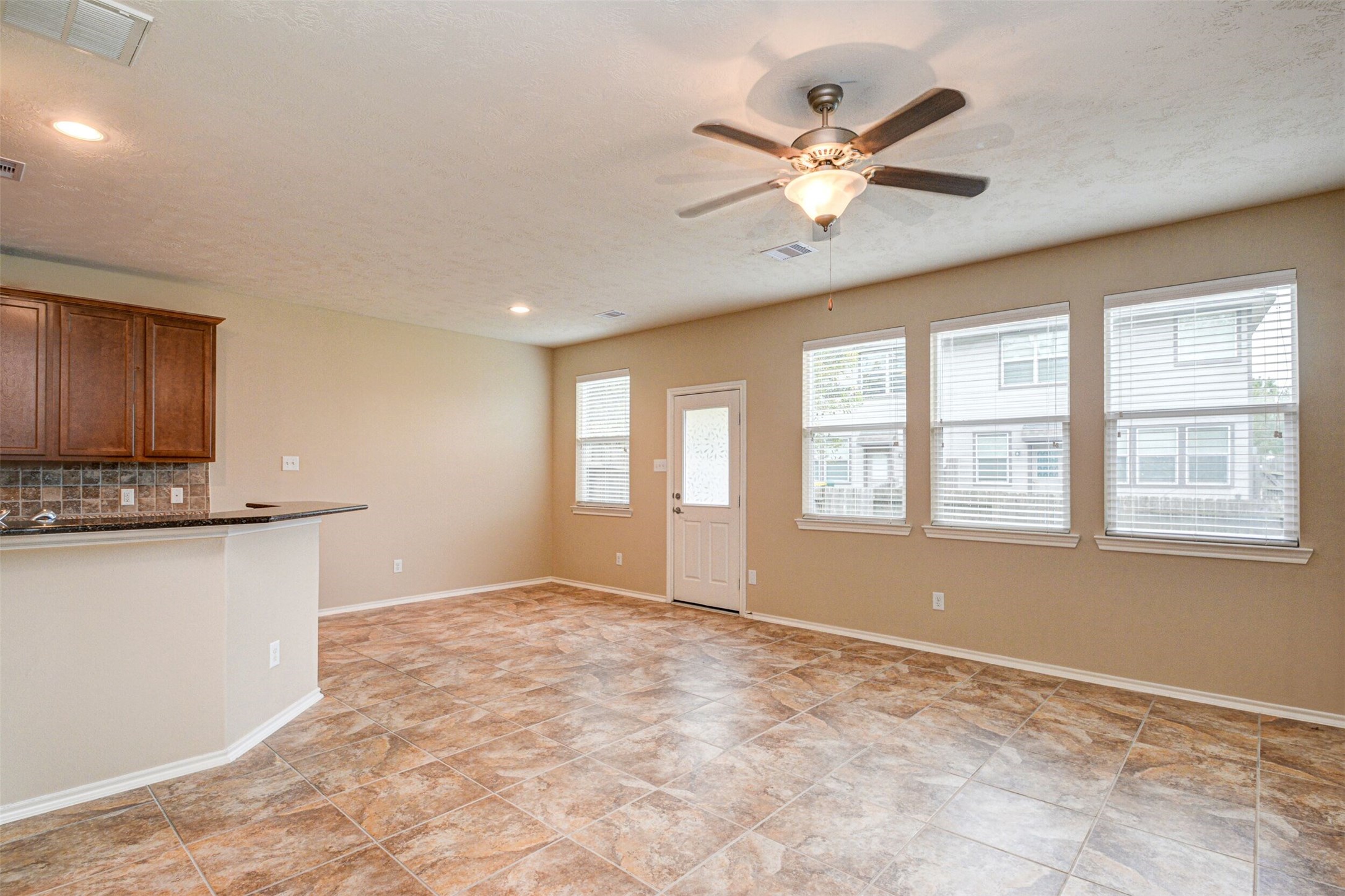23 Fairlee Court Property Photo 6