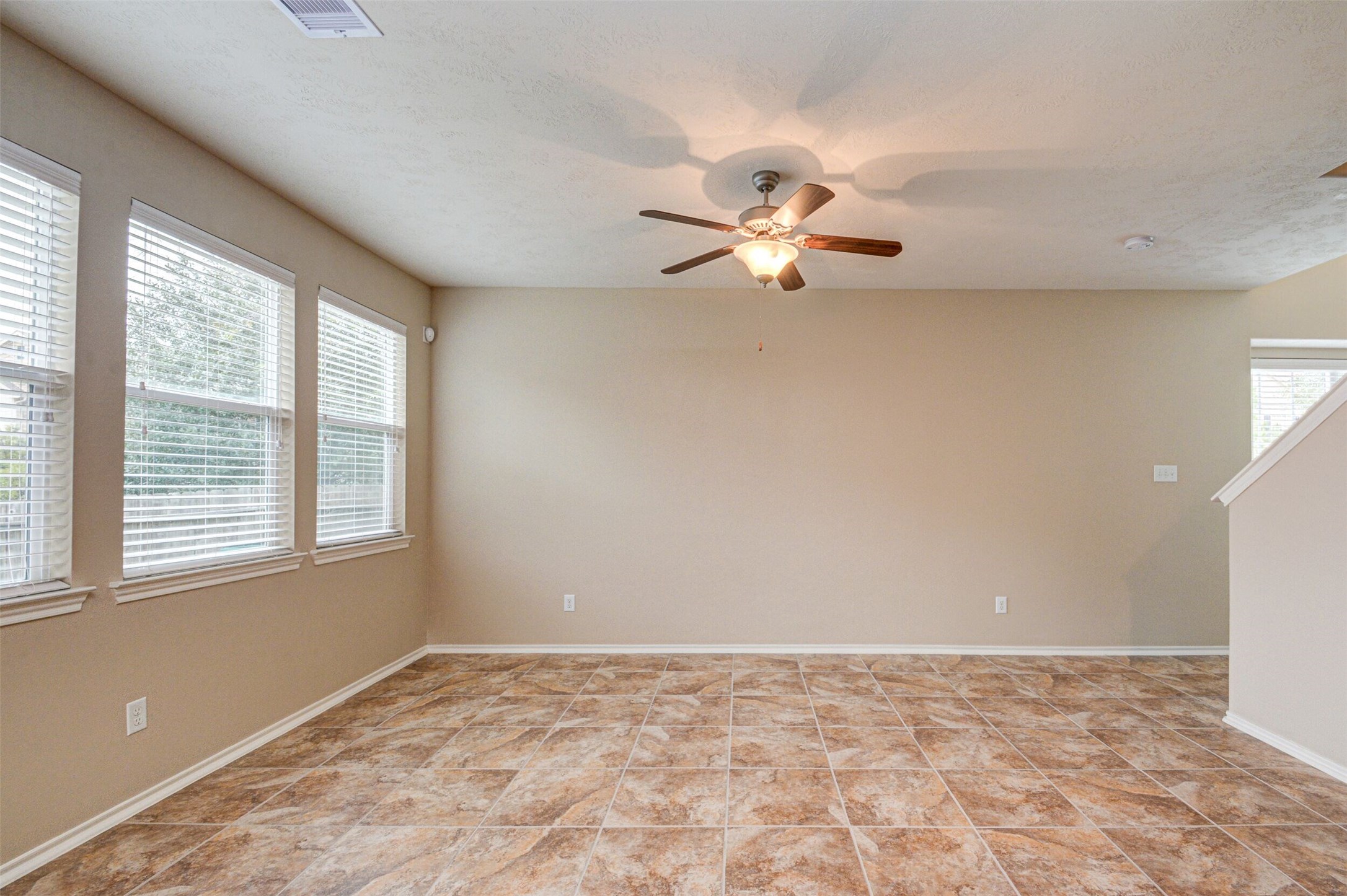 23 Fairlee Court Property Photo 11