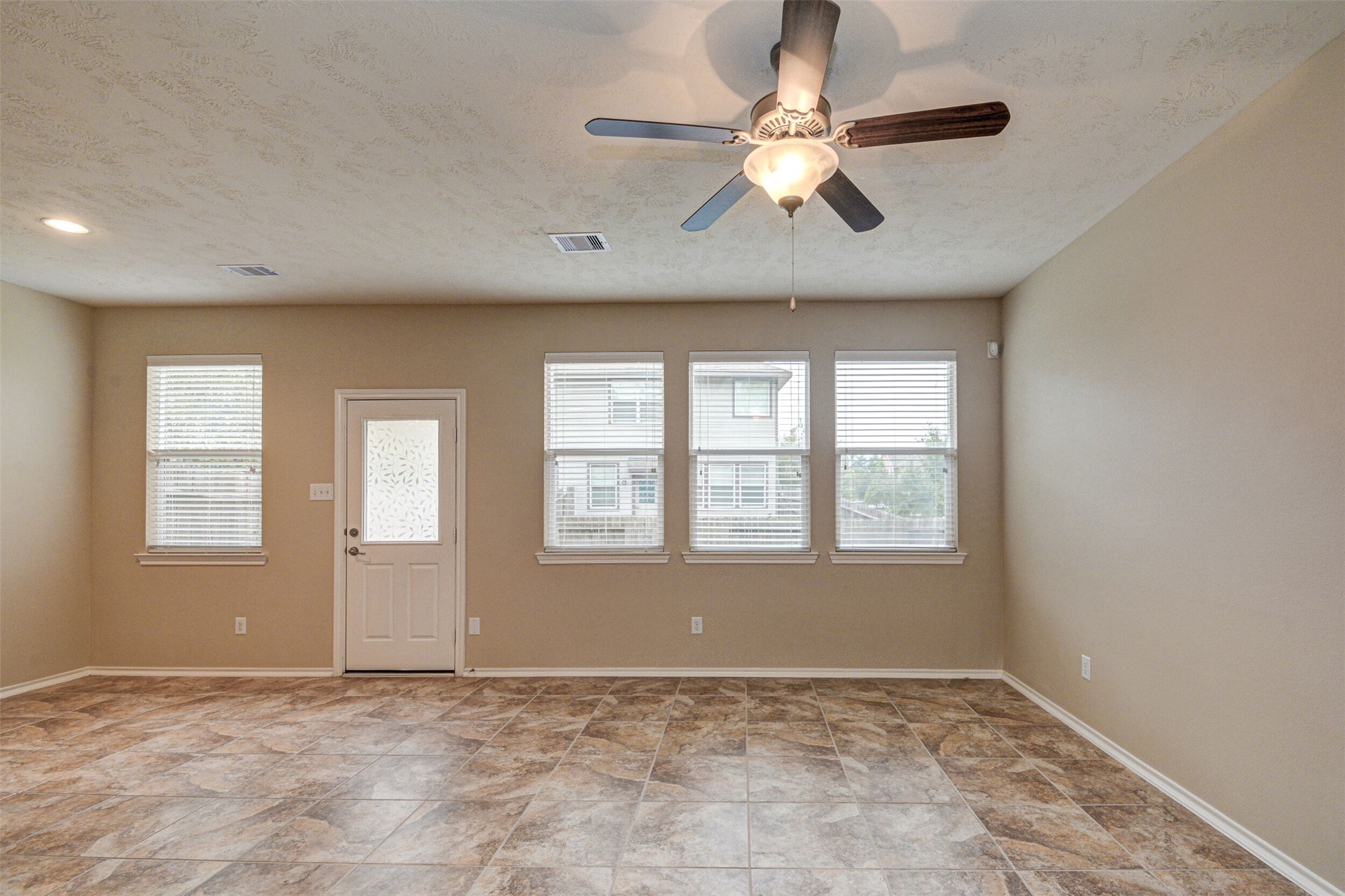23 Fairlee Court Property Photo 12