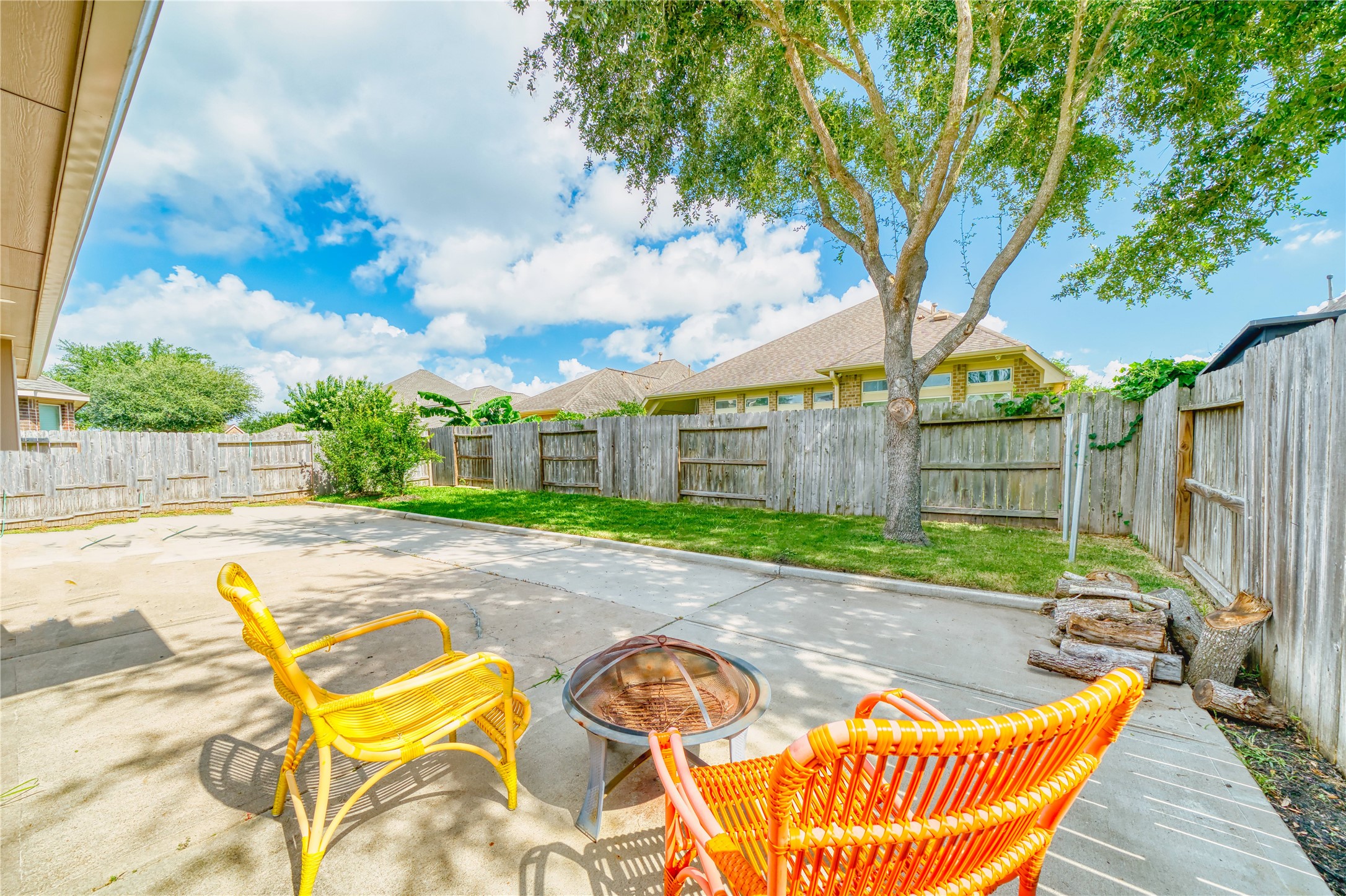 17622 Barrowfield Lane Property Photo 21