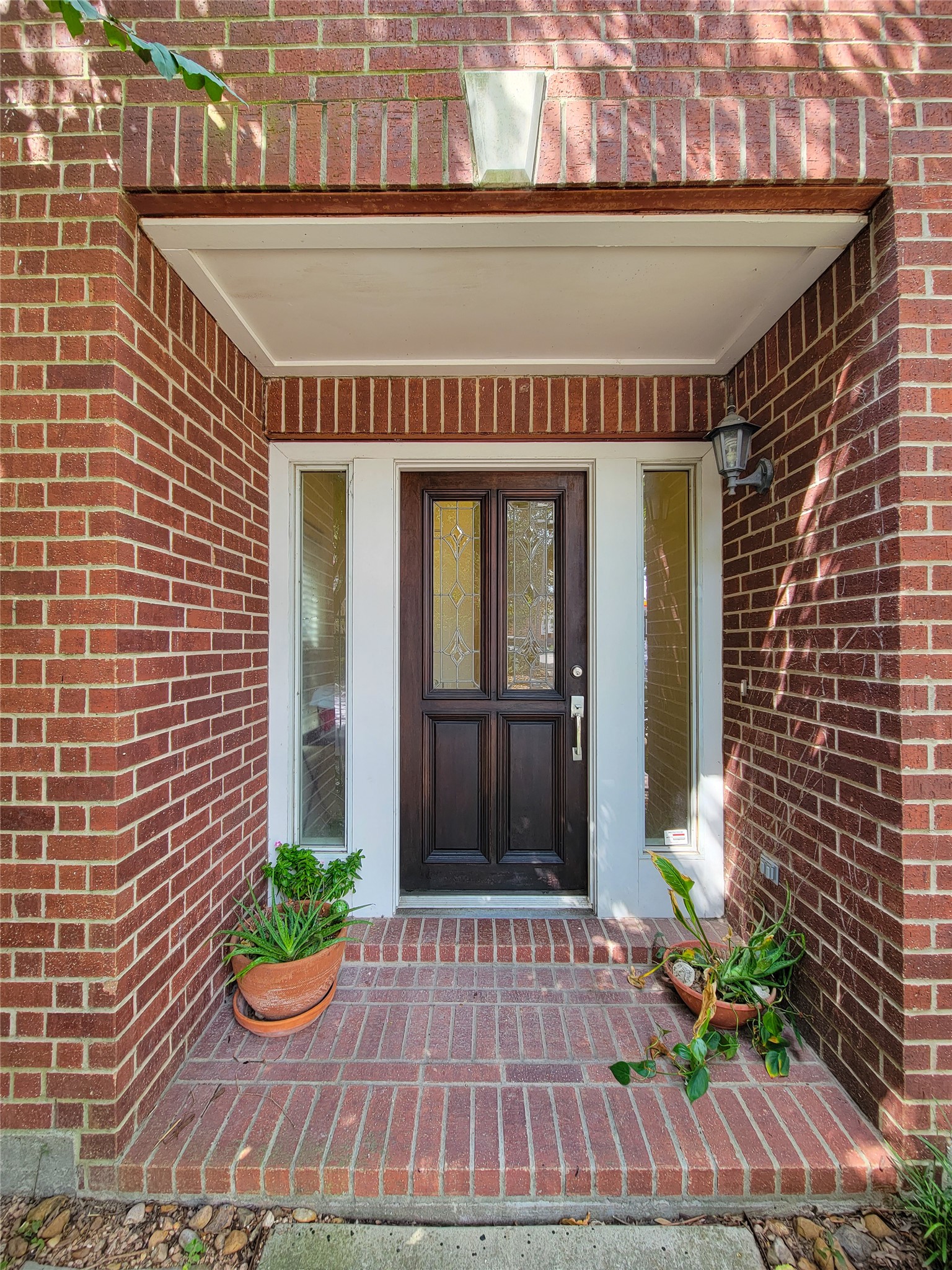 1008 Marconi Street B Property Photo 1
