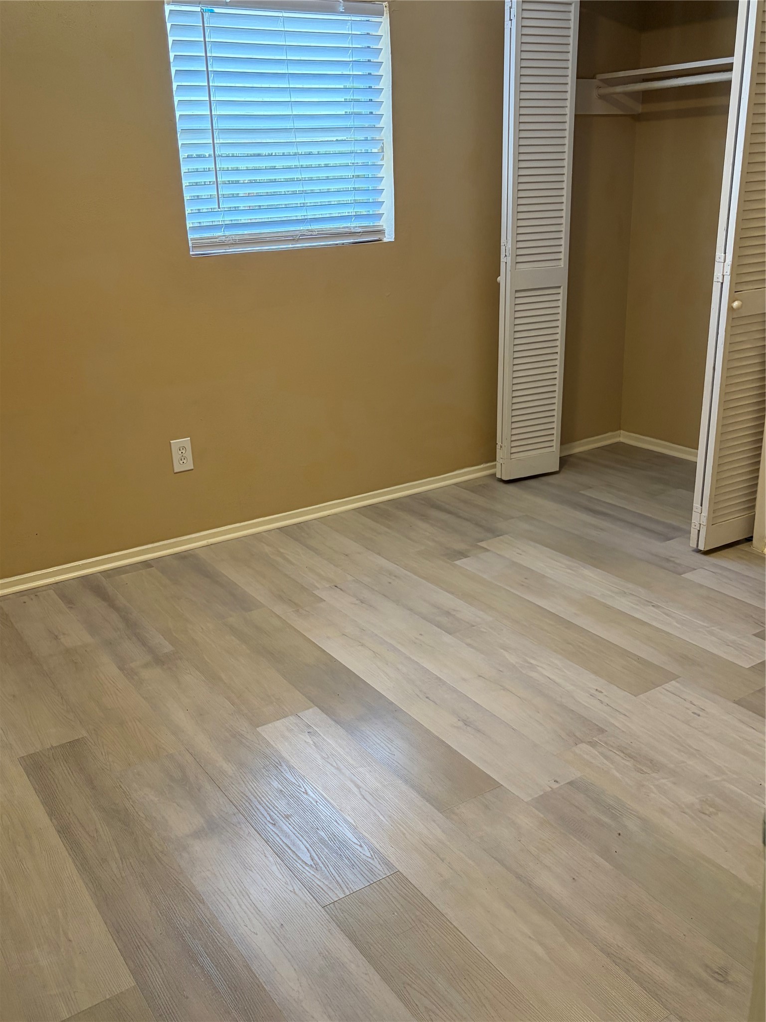 10722 Highland Woods Drive Property Photo 6