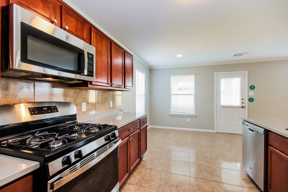 11438 Flying Geese Lane Property Photo 8