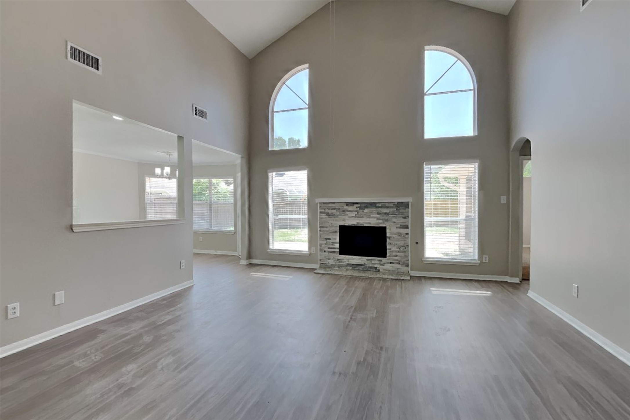 10406 Comanche Springs Court Property Photo 2