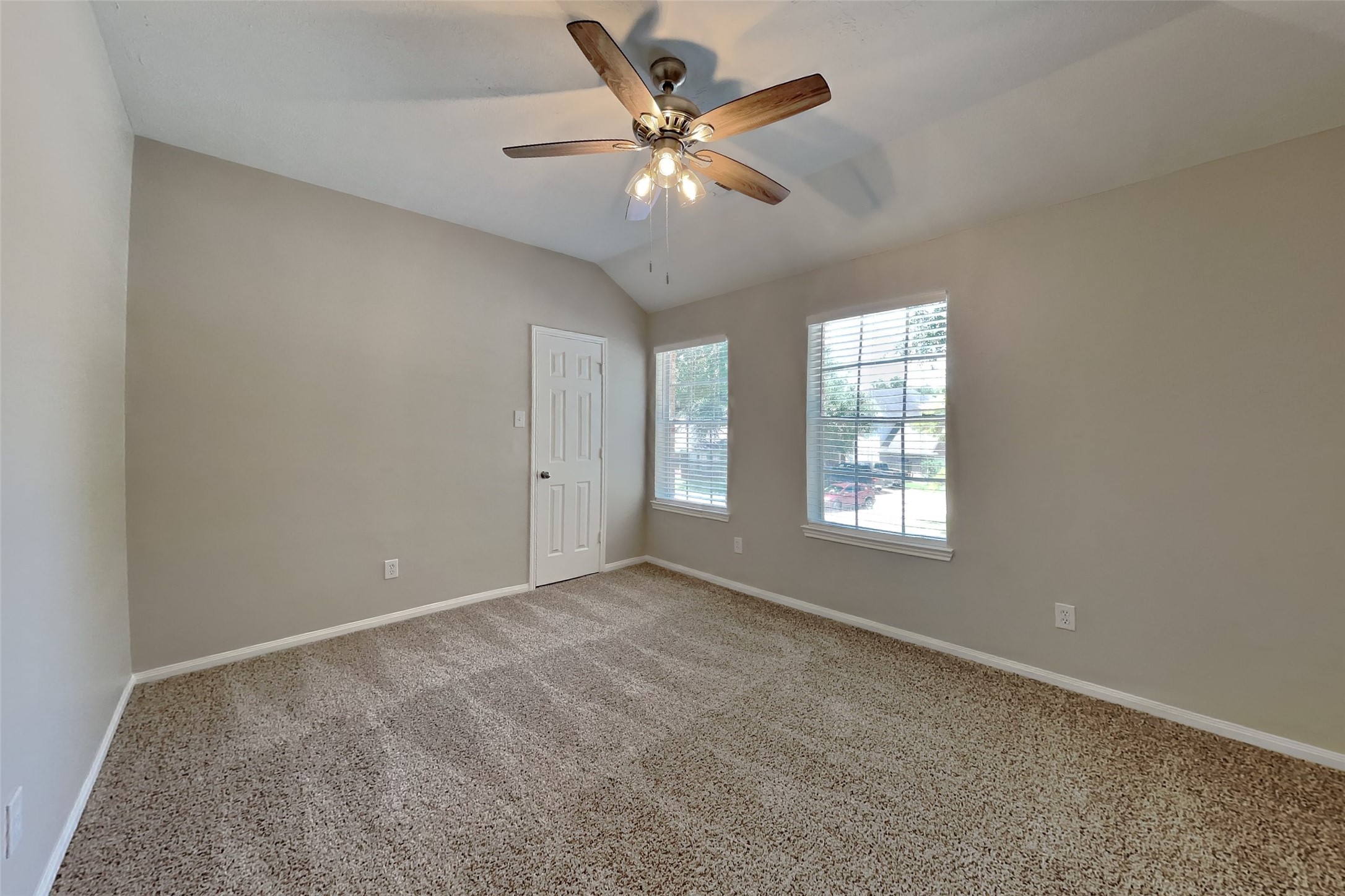 10406 Comanche Springs Court Property Photo 14
