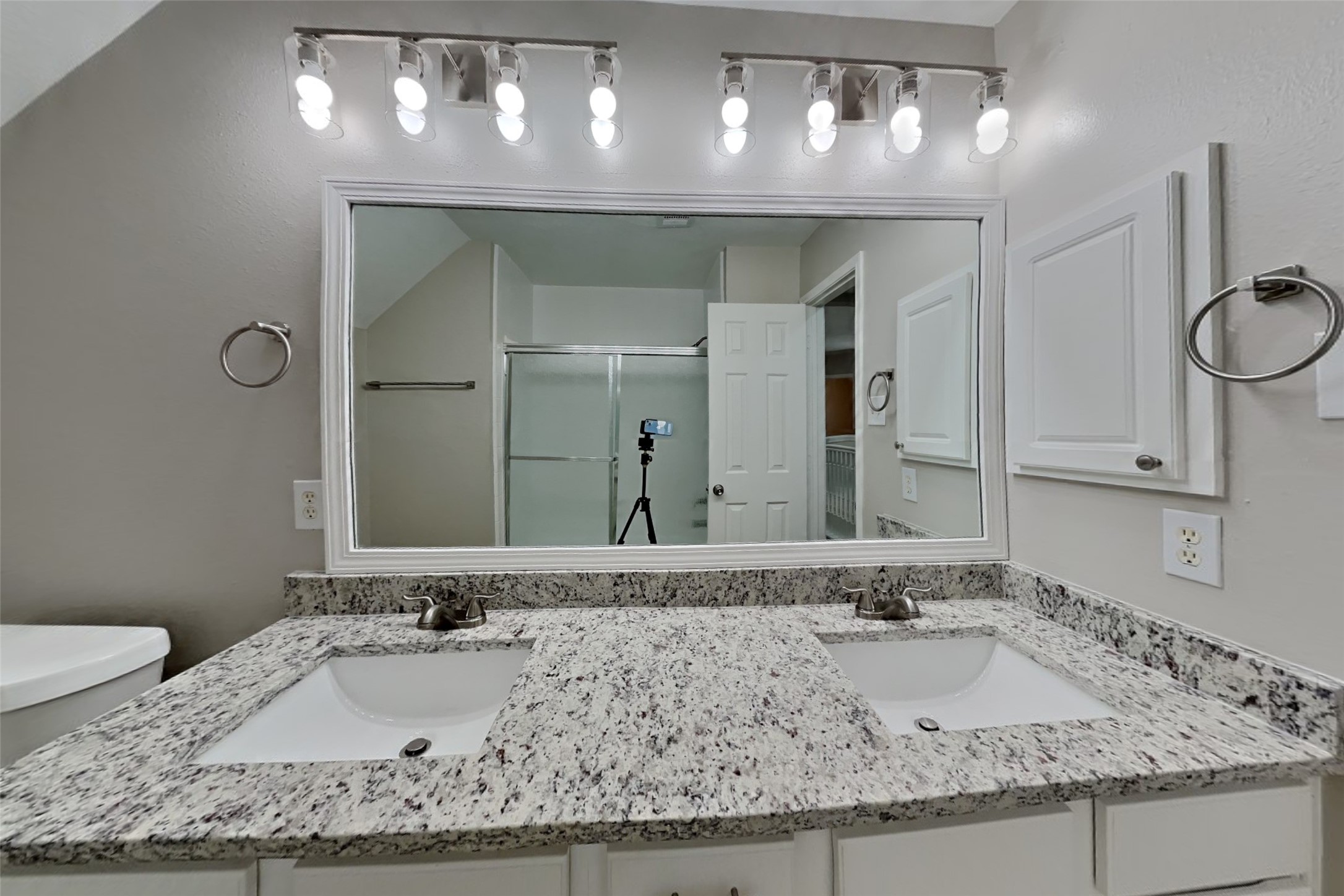 10406 Comanche Springs Court Property Photo 17