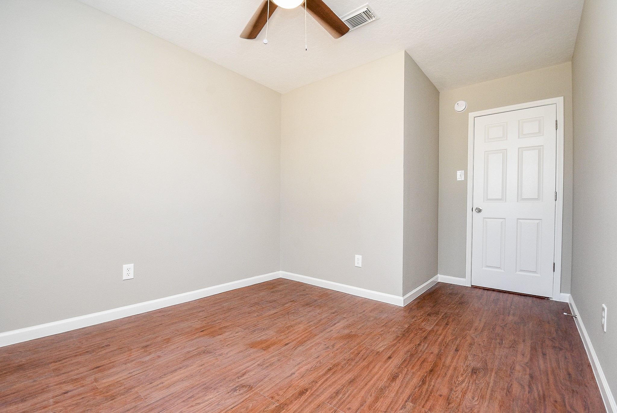 7818 Summer Place Drive Property Photo 24