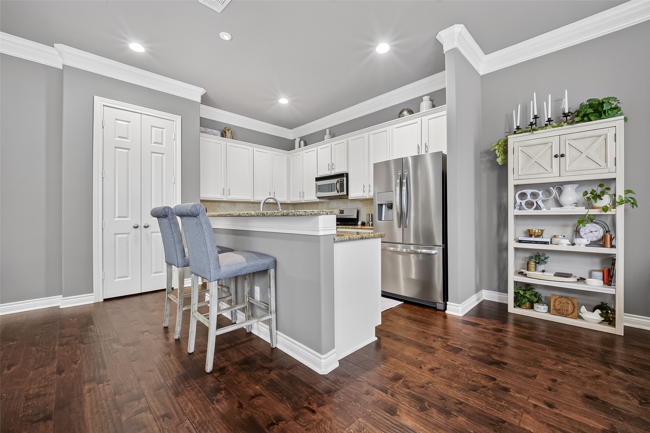 5978 Kansas Street Property Photo 11