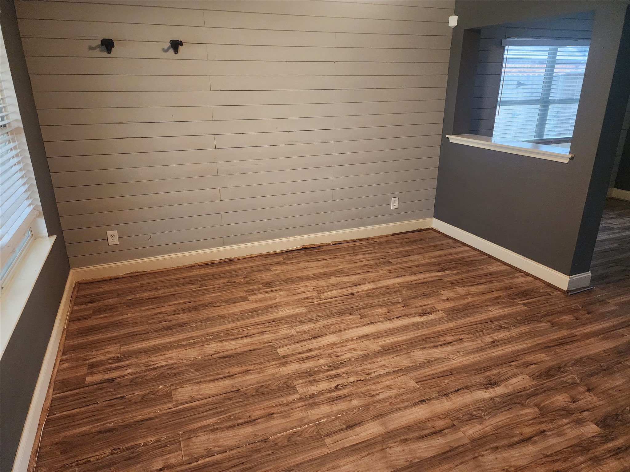 11102 Great Hawk Lane Property Photo 6