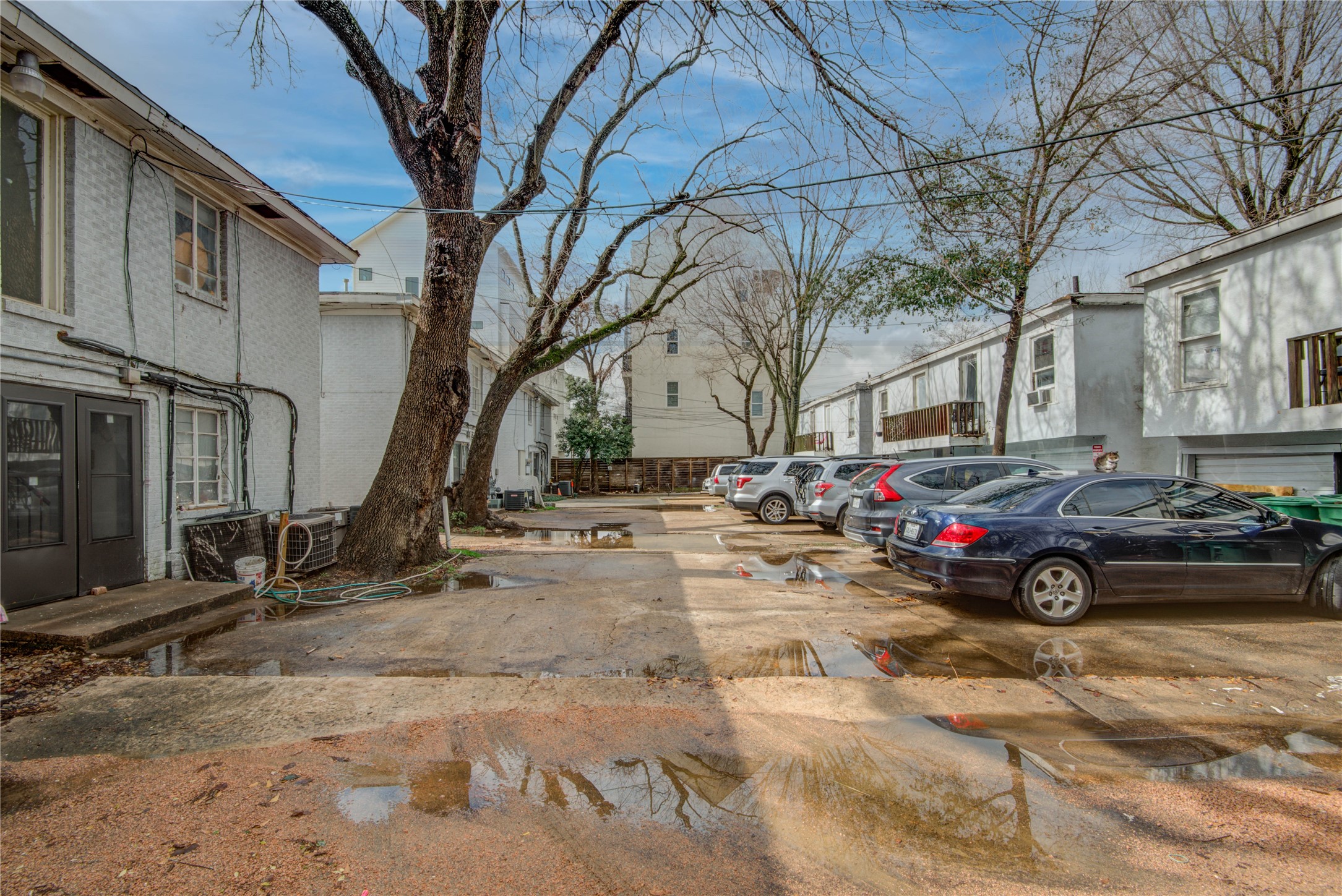 1828 W Main 1/2 Street 1 Property Photo 11