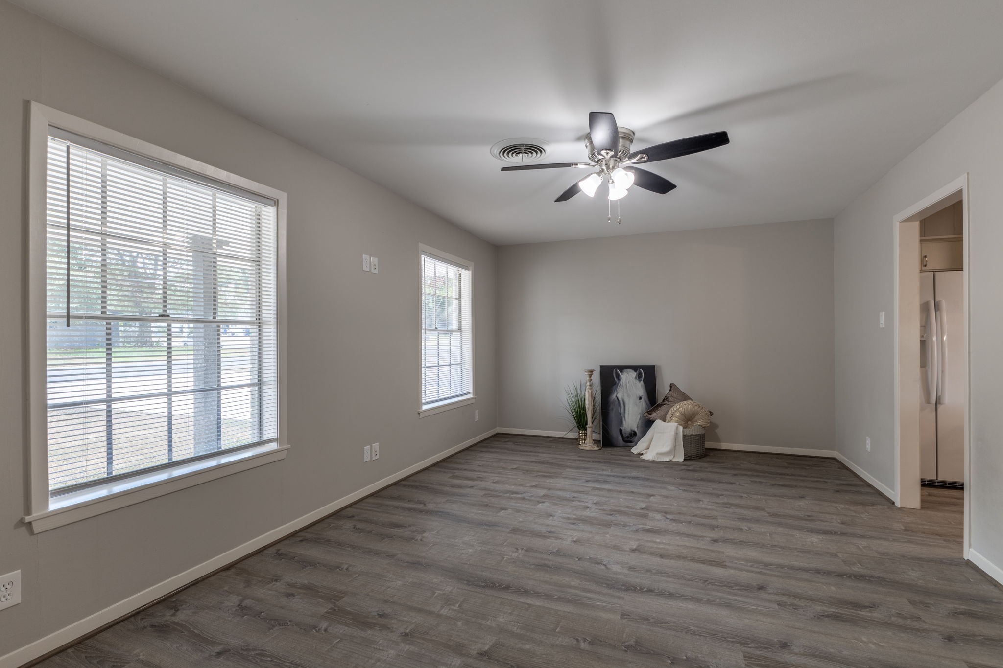 802 Spinn Street Property Photo 4
