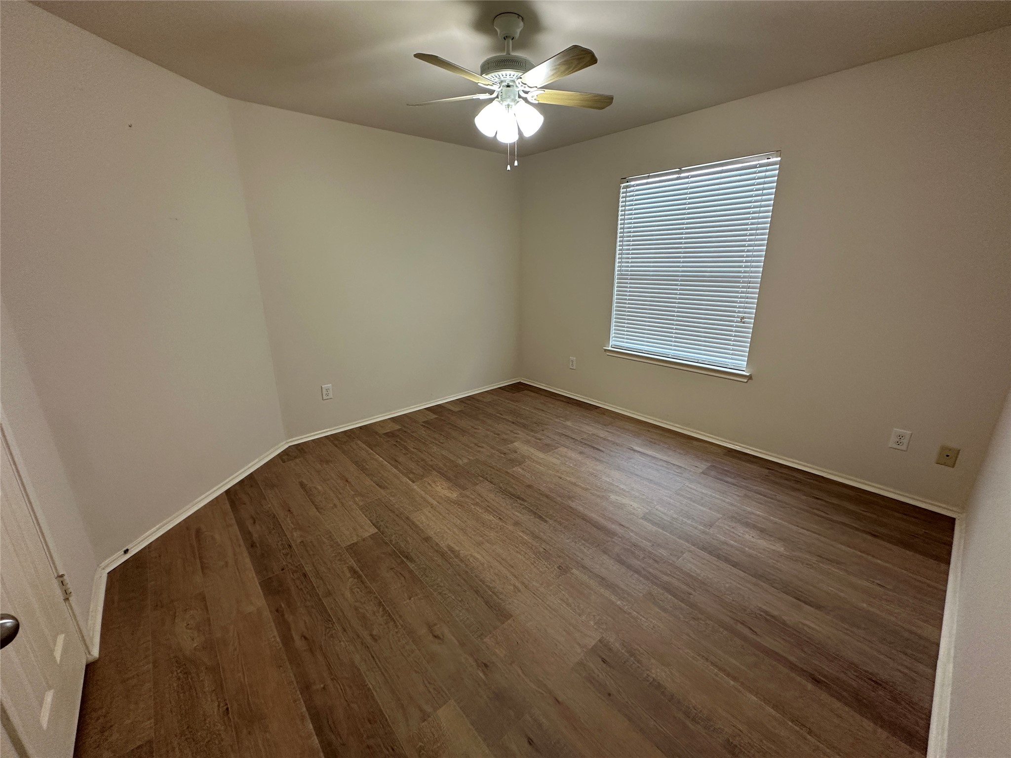 10427 Hamlet Vale Court Property Photo 11