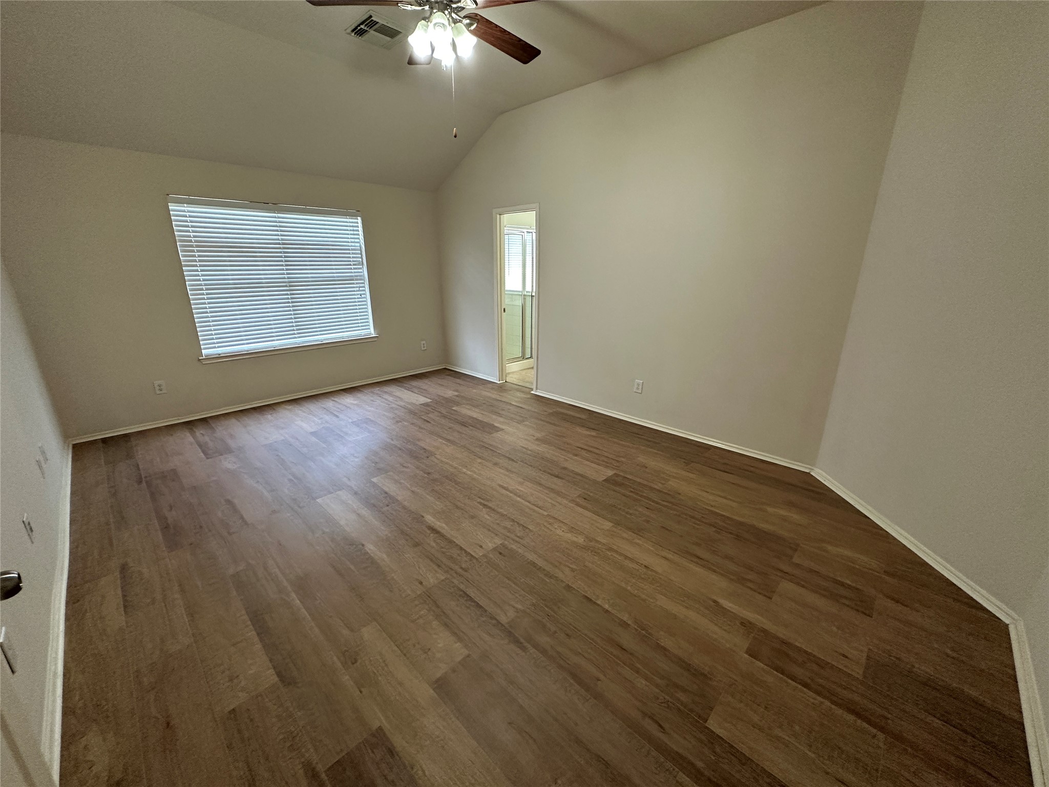 10427 Hamlet Vale Court Property Photo 12