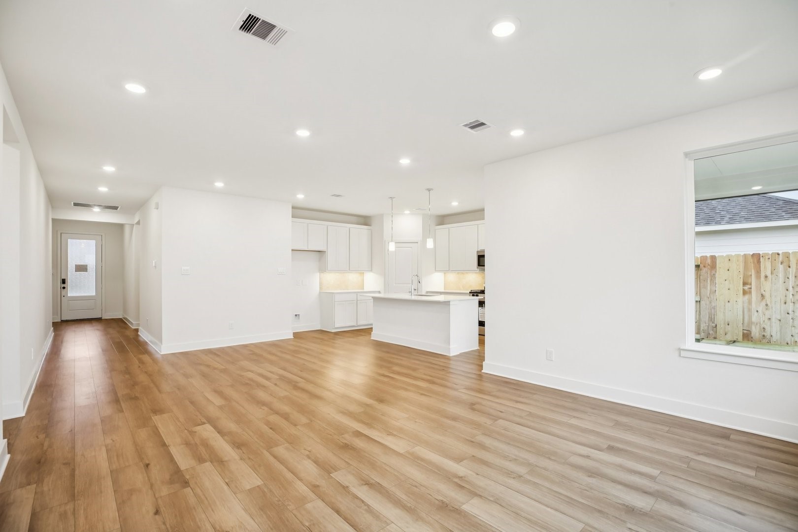 29307 Meadowcreek Hill Drive Property Photo 6