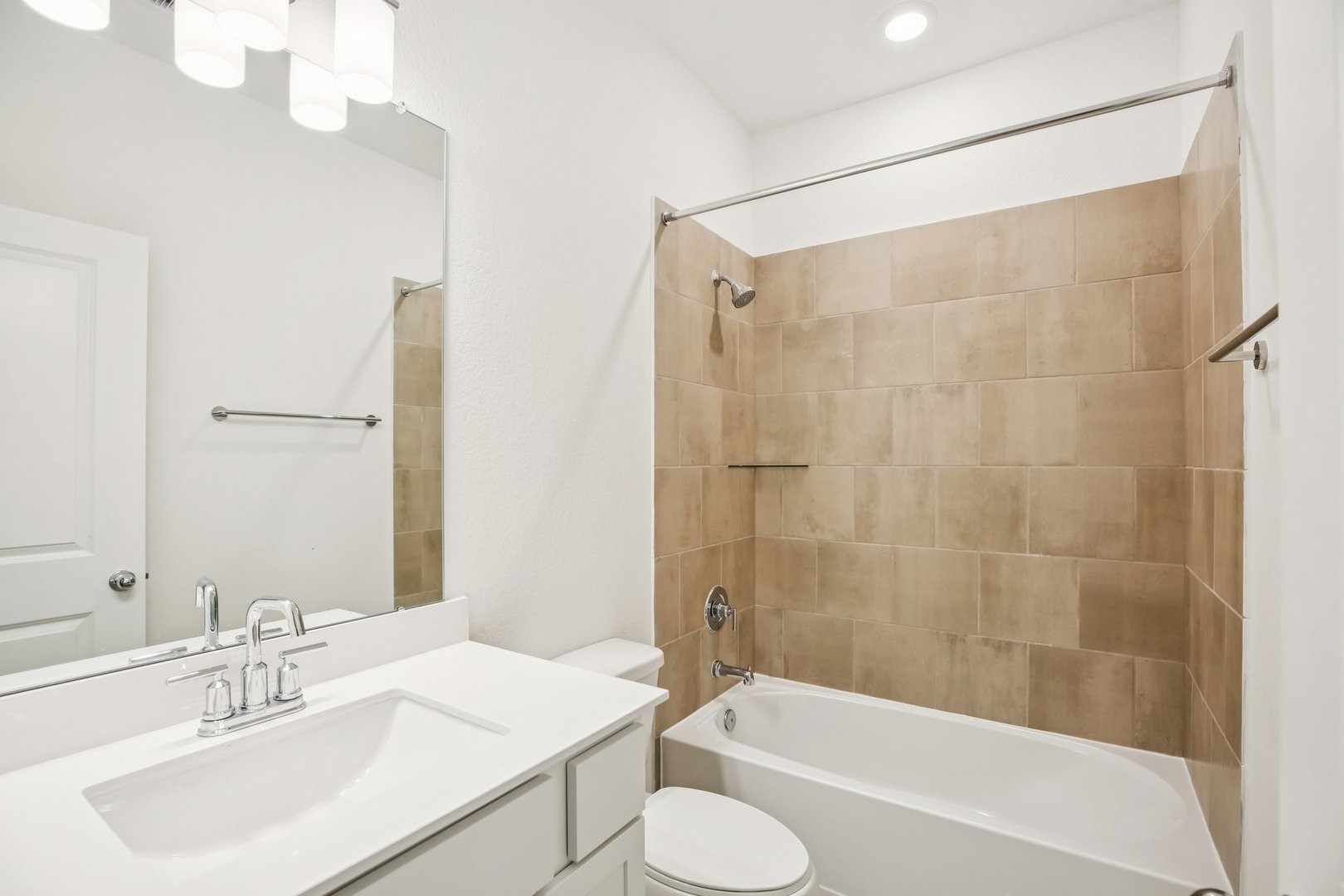 29307 Meadowcreek Hill Drive Property Photo 12