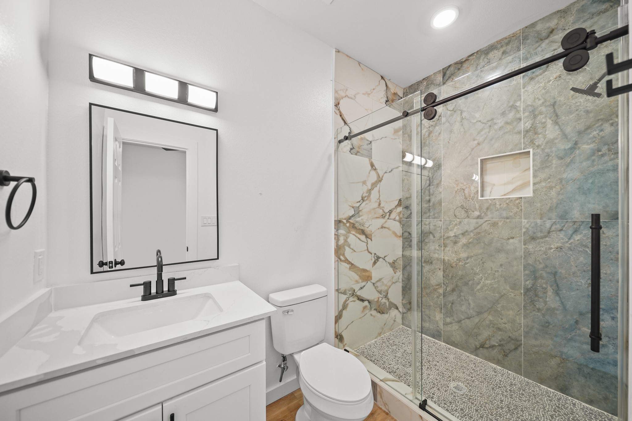2195 W Lang B Property Photo 19