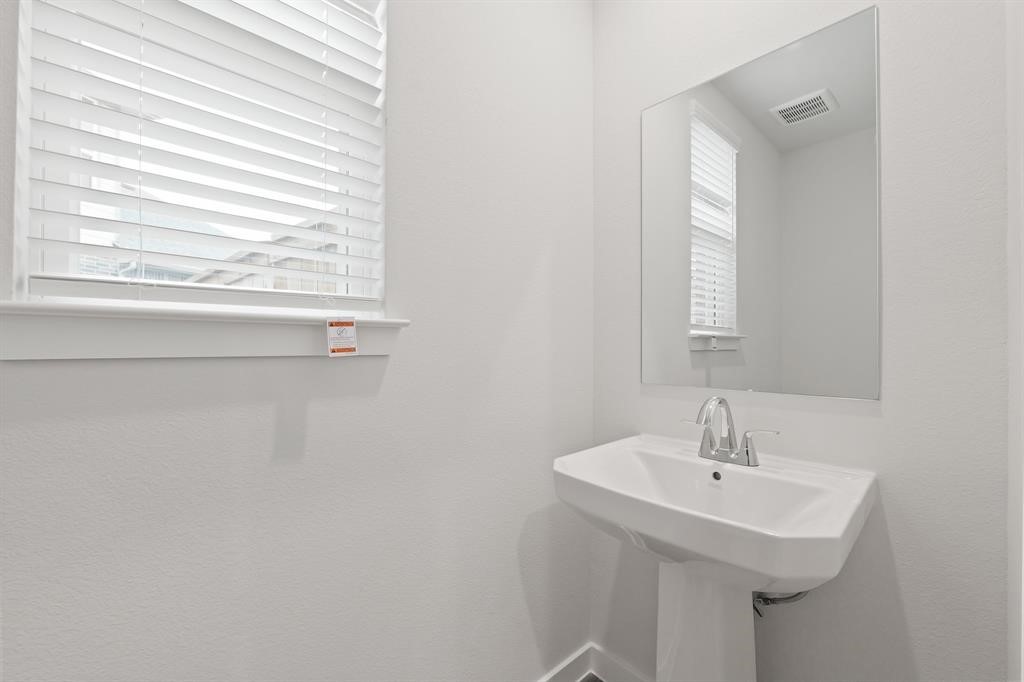 21002 Armstrong County Drive Property Photo 10