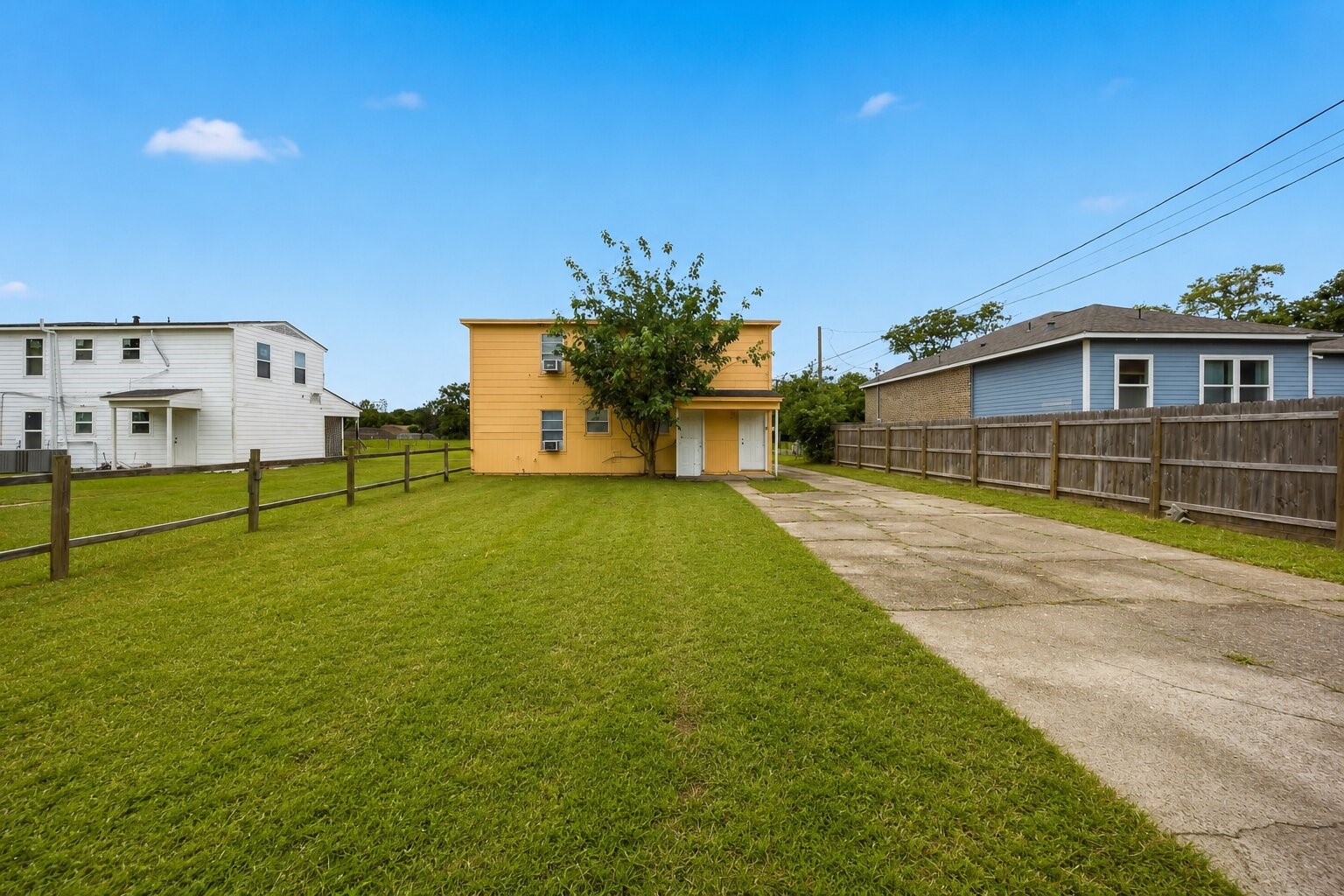1028 5th Avenue N Property Photo 4