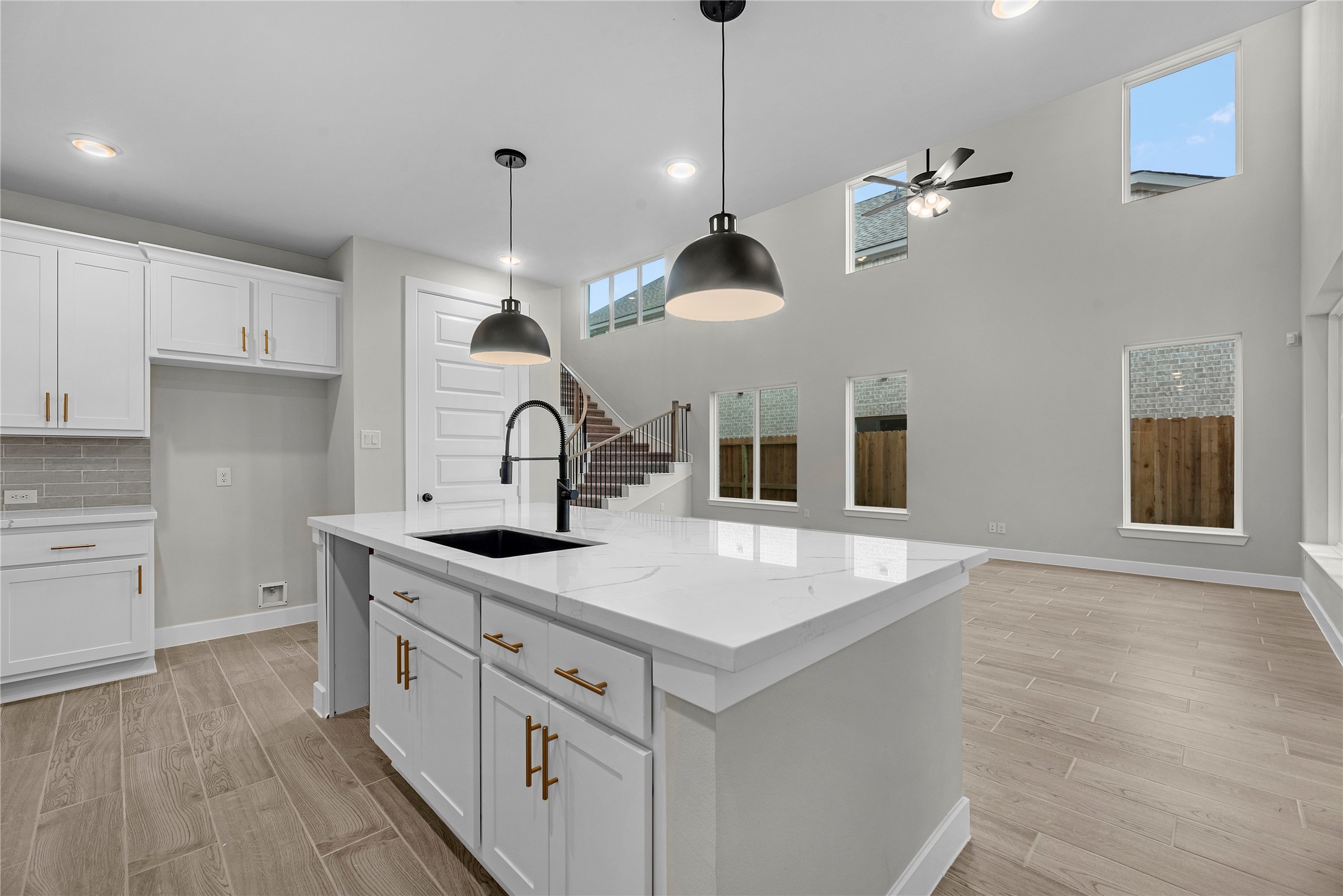 8327 Seasonal Solstice Trail Property Photo 6