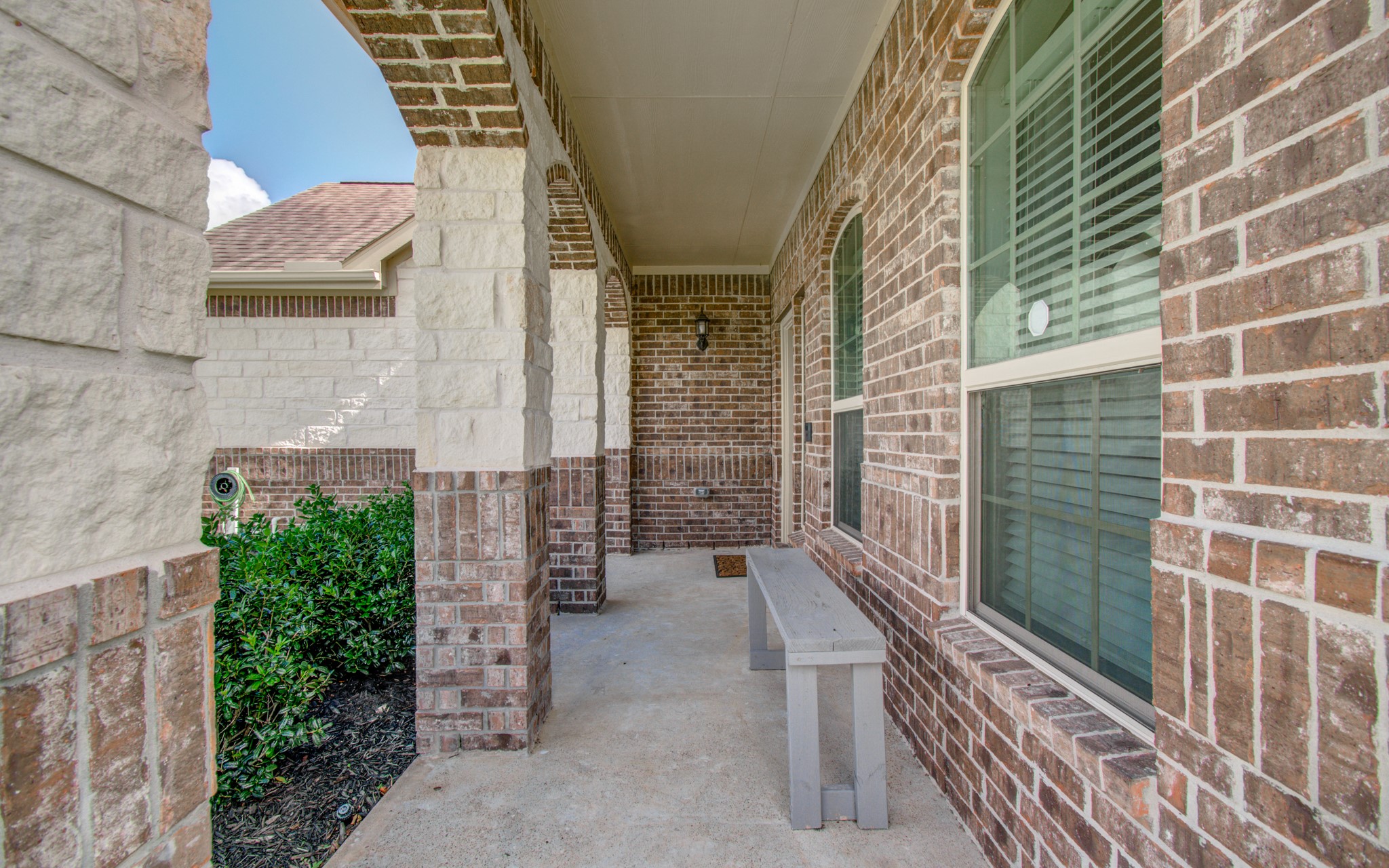 2202 Anzio Court Property Photo 6