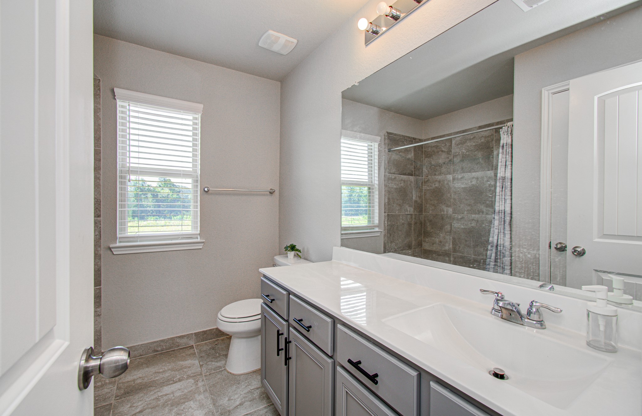 2202 Anzio Court Property Photo 26