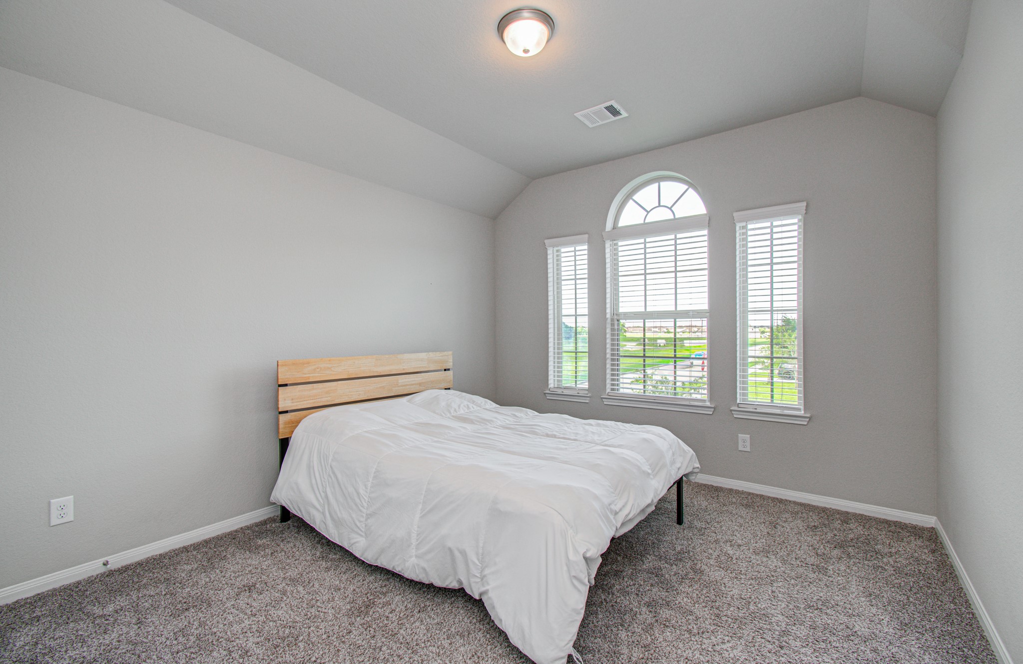 2202 Anzio Court Property Photo 34