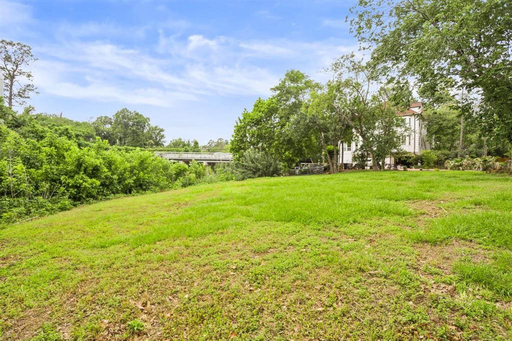 2 Magnolia Bend Drive Property Photo 13
