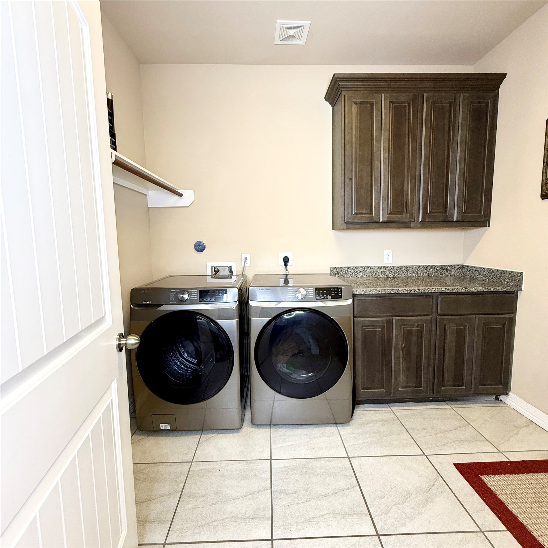 141 Majestic Oak Circle Property Photo 33